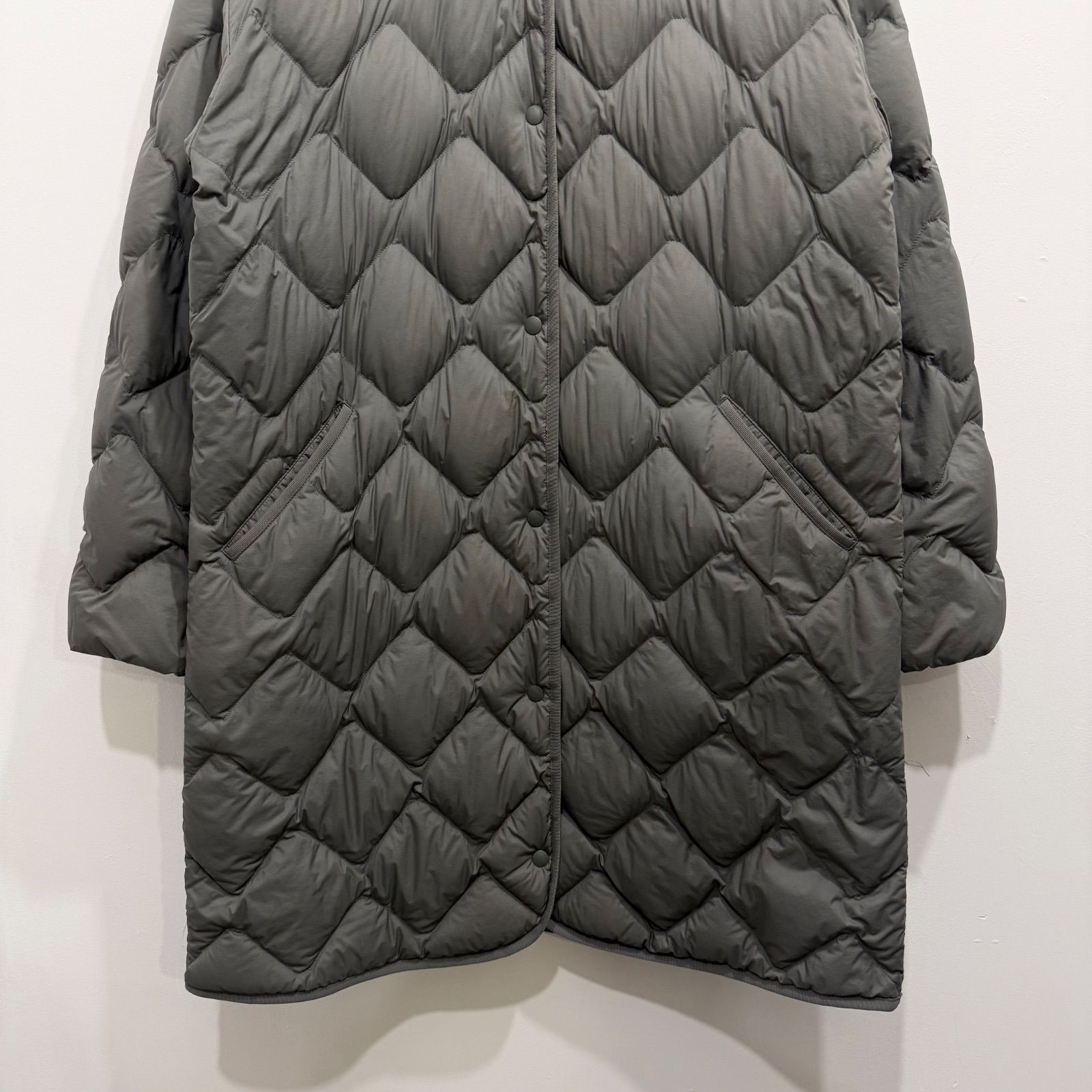 UNIQLO ユニクロ ウルトラライトダウンリラックスコート オリーブ L 
