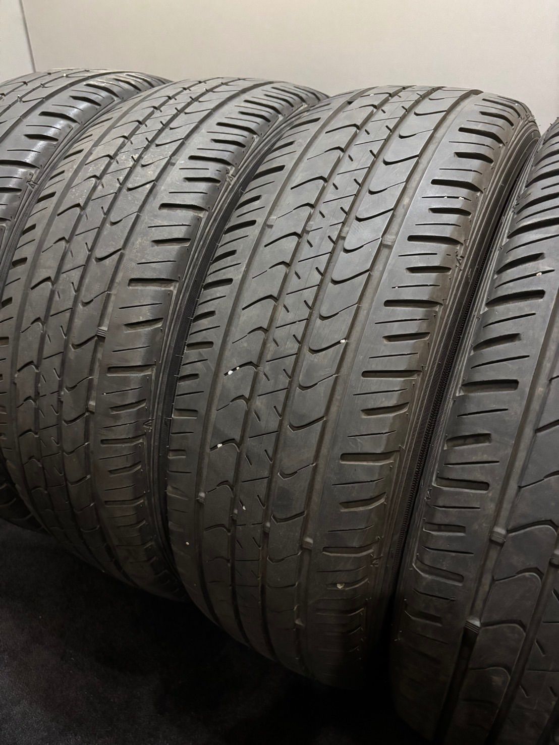 ★225/55R19 GOODYEAR/EffcientGrip SUV HP01 21年製 夏タイヤ サマータイヤ 4本 CX-5 CX-8 (南6-M62)
