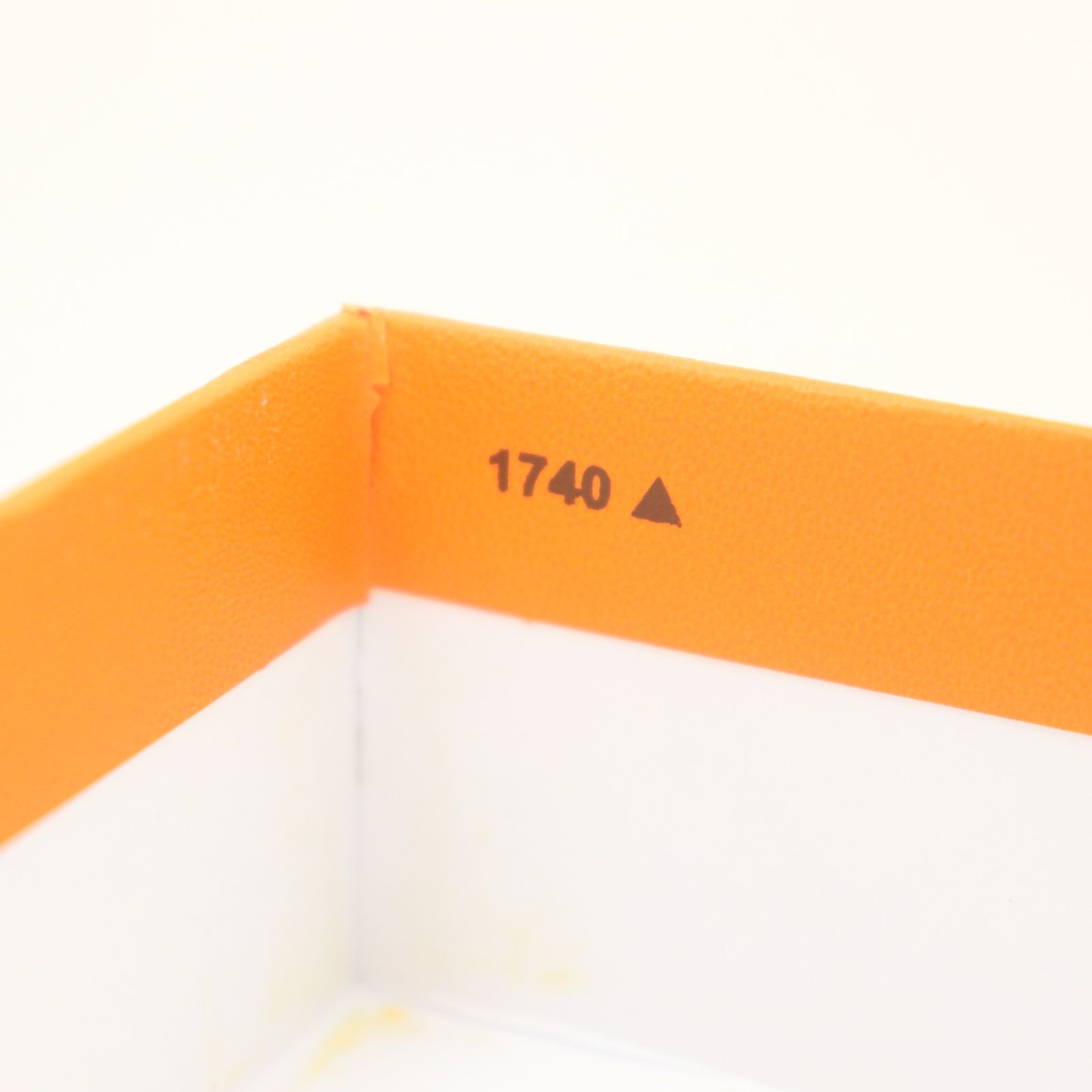 ITWM2L63KOZE HERMES エルメス ボリード27 1740 空箱 オレンジ ITWM2L63KOZE HERMES エルメス ボリード27 1740 空箱 オレンジ