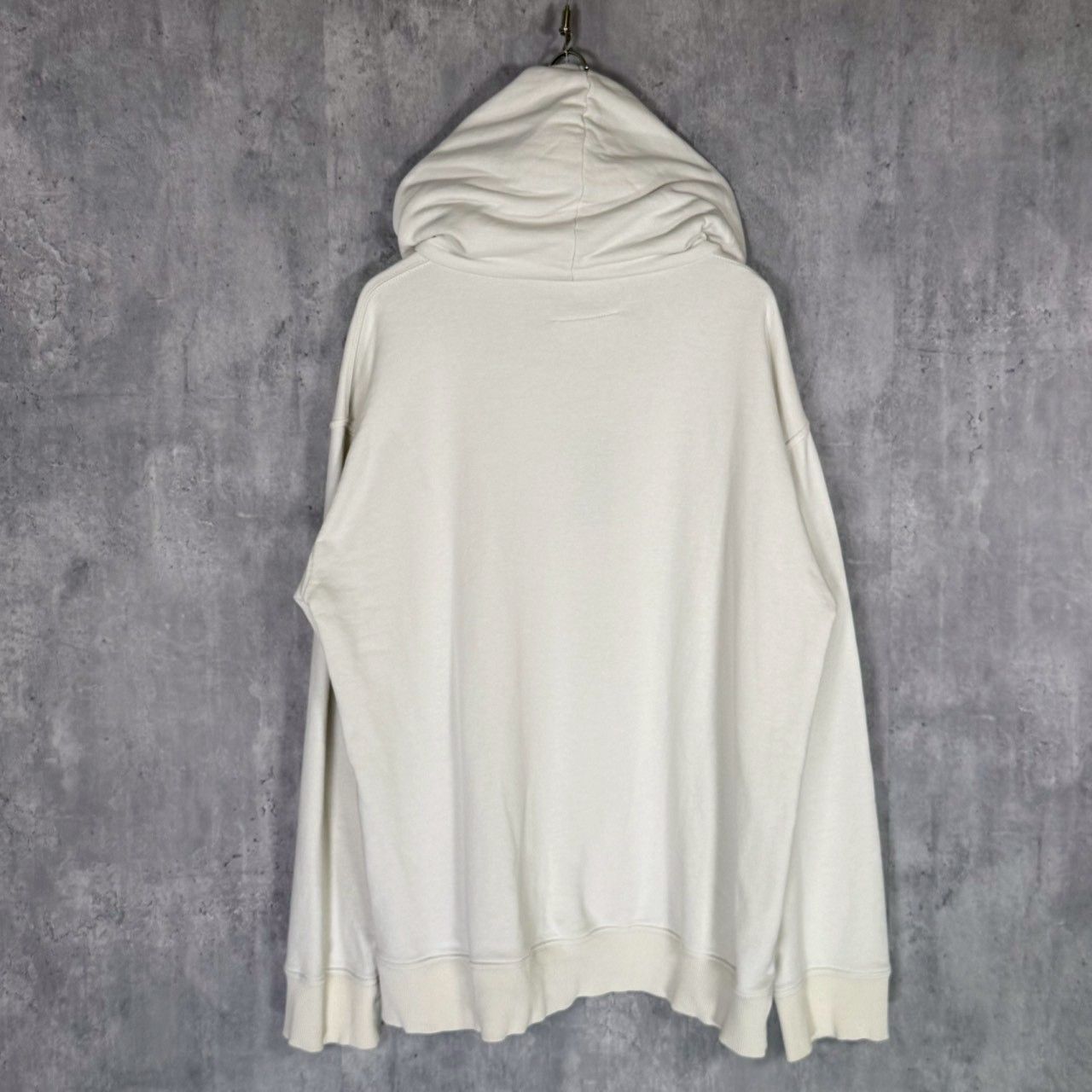 MaisonMargiela』メゾンマルジェラ（M）ダメージ加工 カレンダーロゴ 