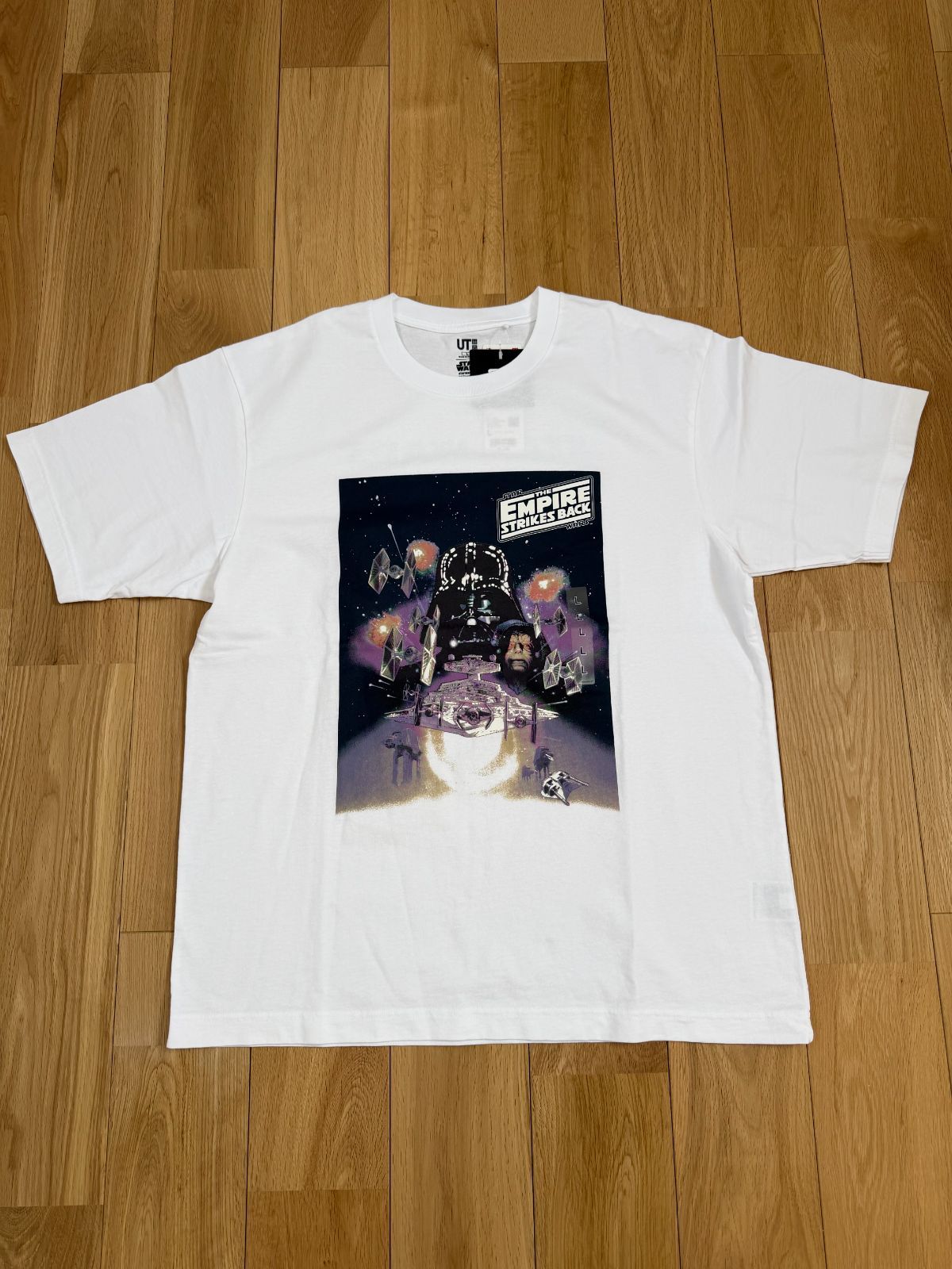 スターウォーズ 帝国の逆襲 UT Tシャツ L リラックスフィット 新品 未