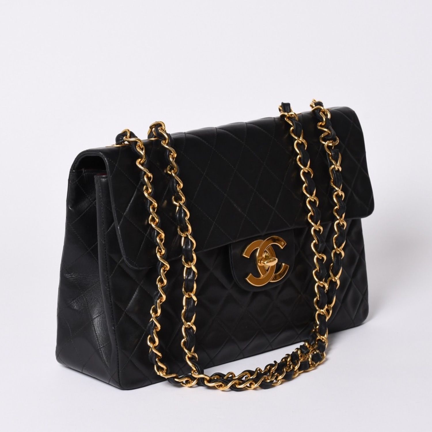 CHANEL シャネル デカマトラッセ33 Sフラップ Wチェーンショルダー