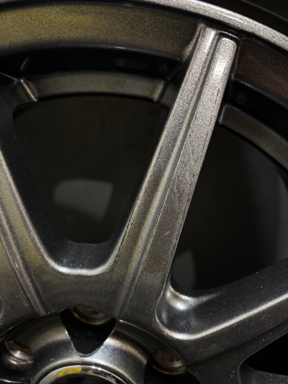 【DUNLOP ENASAVE EC204 195/65R15】夏タイヤ【VIOLENTO 15インチ 6J5HPCD100+43】2018年製 バリ溝 プリウス ウィッシュ等　(VTJ428)クレジットカード QRコード決済可能 195/65R15 EC204」の人気商品一覧 | 安い商品を通販サイトから探す