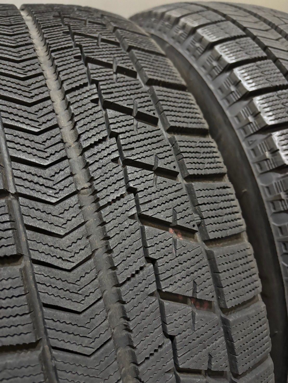 ☆195/65R15 BRIDGESTONE/VRX 20年製 スタッドレス 4本 ブリヂストン