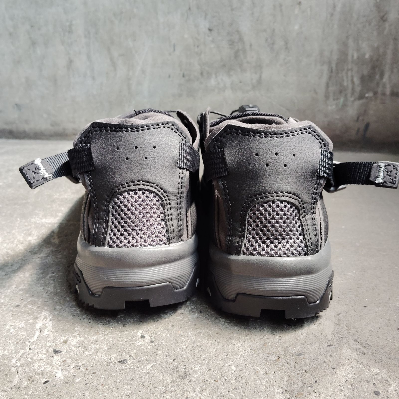 SALOMON TECHAMPHIBIAN 5 BLACK 27cm サロモン テックアンフィビアン