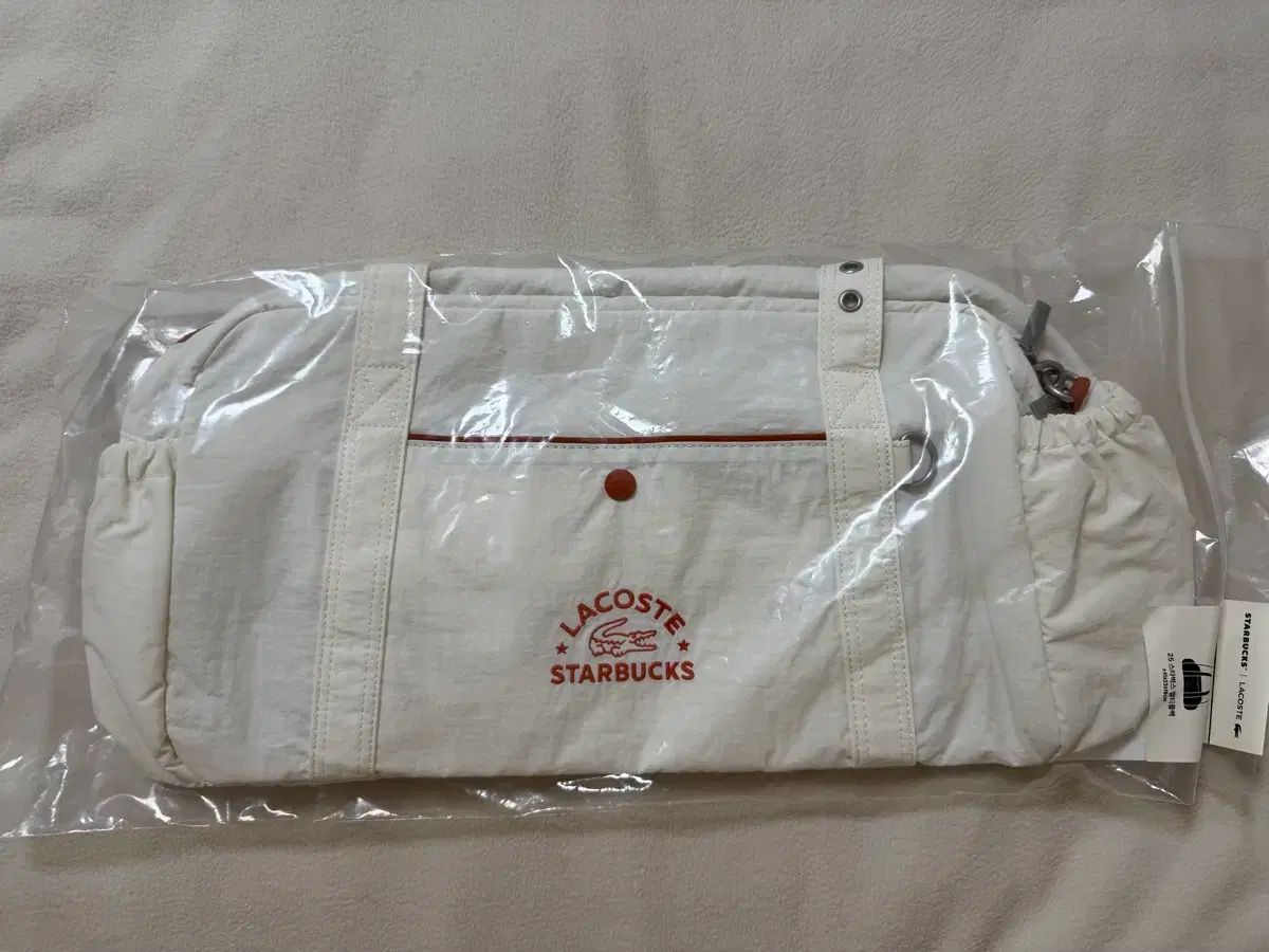 韓国スタバ/ラコステ LACOSTE コラボ バッグ 未使用品 Lacoste x STARBUCKS Korea 2025 Multiple Bag Green Ivory Limited