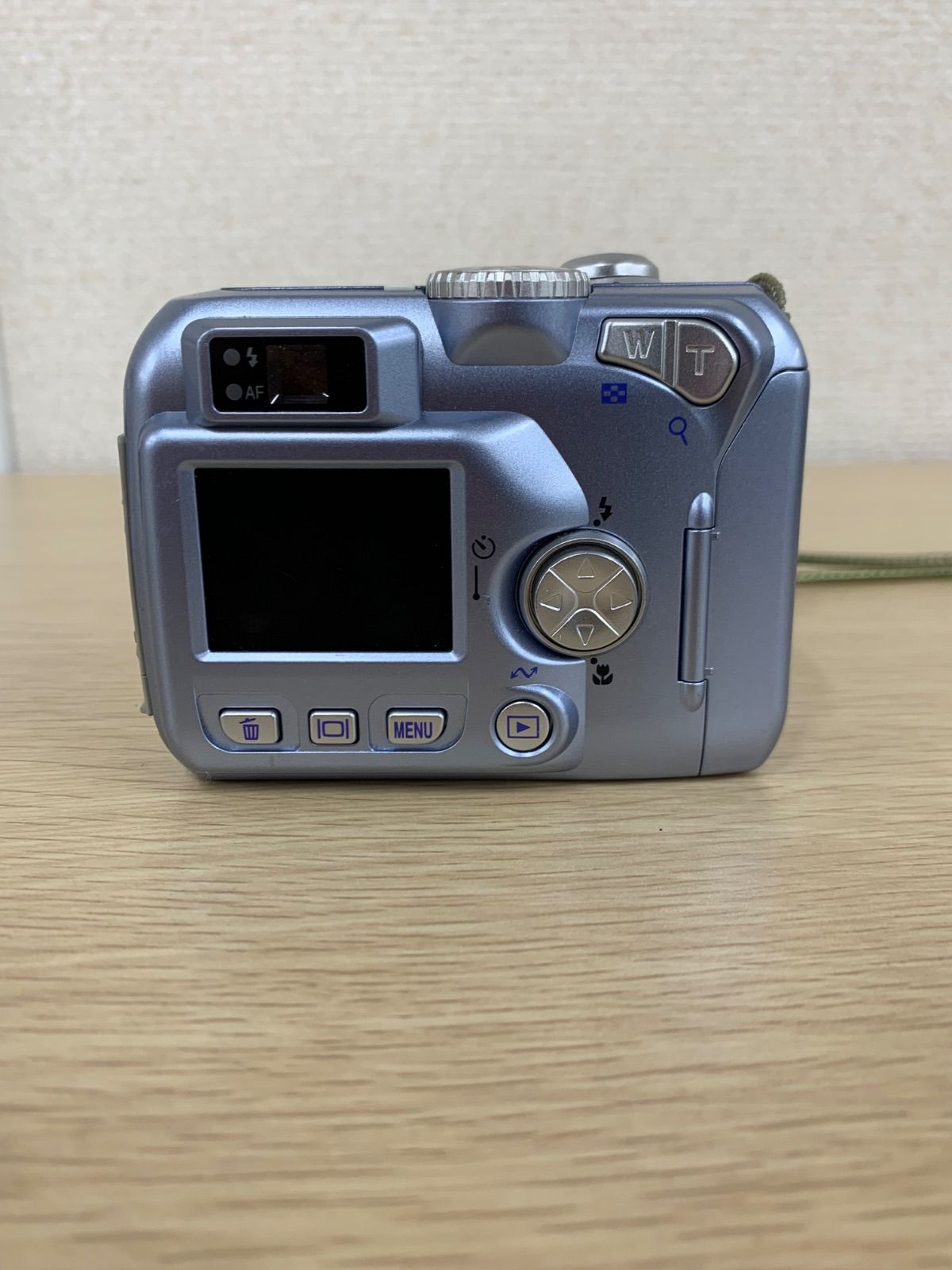 Nikon Coolpix 2100 コンパクトデジタルカメラ 動作品 Yahoo!オークション - 「coolpix+2100」の落札相場・落札価格