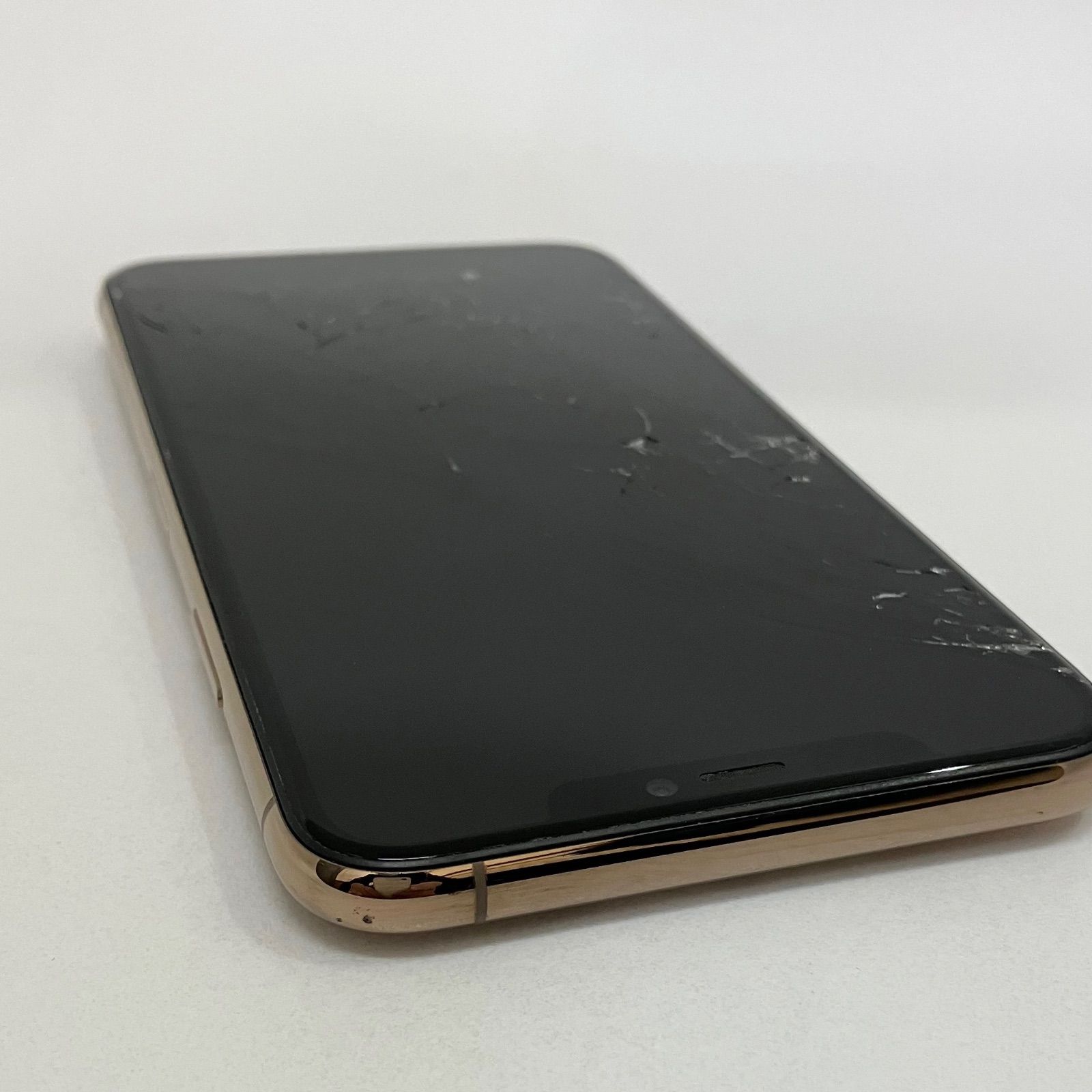 ジャンク】iPhone11ProMax 256GB ゴールド SIMフリー - メルカリ