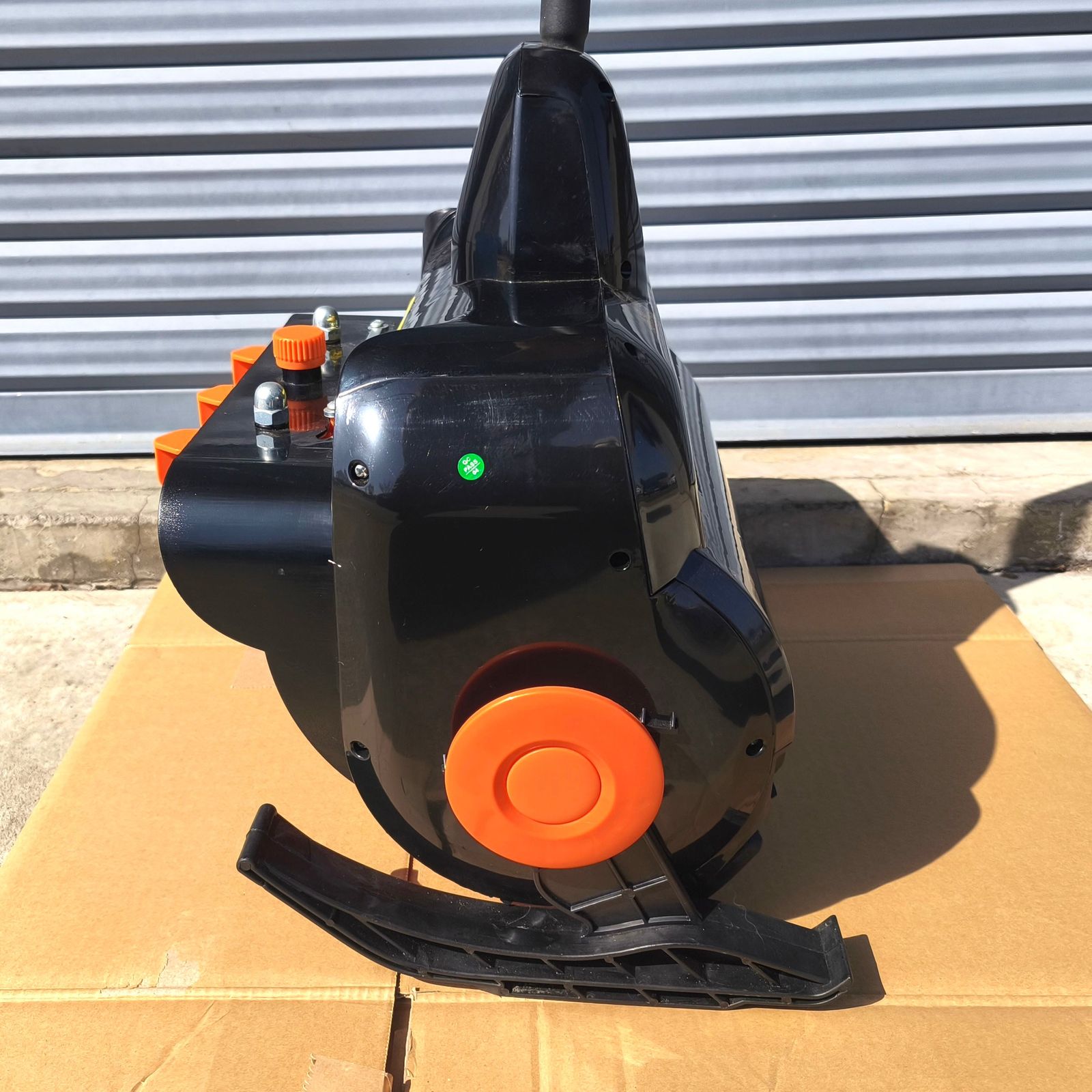 園芸用品 電動除雪機・家庭用・充電式・雪かき・No.260415-39・梱包 