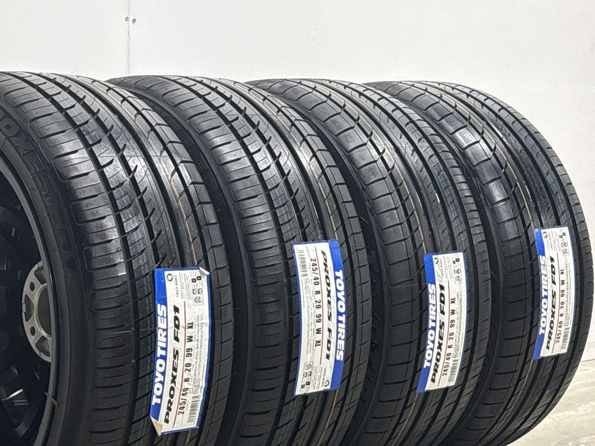 未使用サマータイヤ】ロクサーニ マルチフォルケッタ2 20in 8J +38 