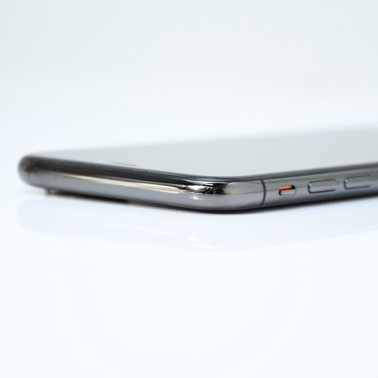 iPhone X 256GB スペースグレイ バッテリー100% - メルカリ