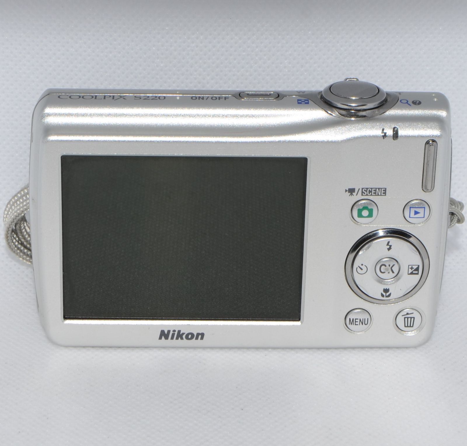 NIKON ニコン COOLPIX S220 (ジャンク) - メルカリ