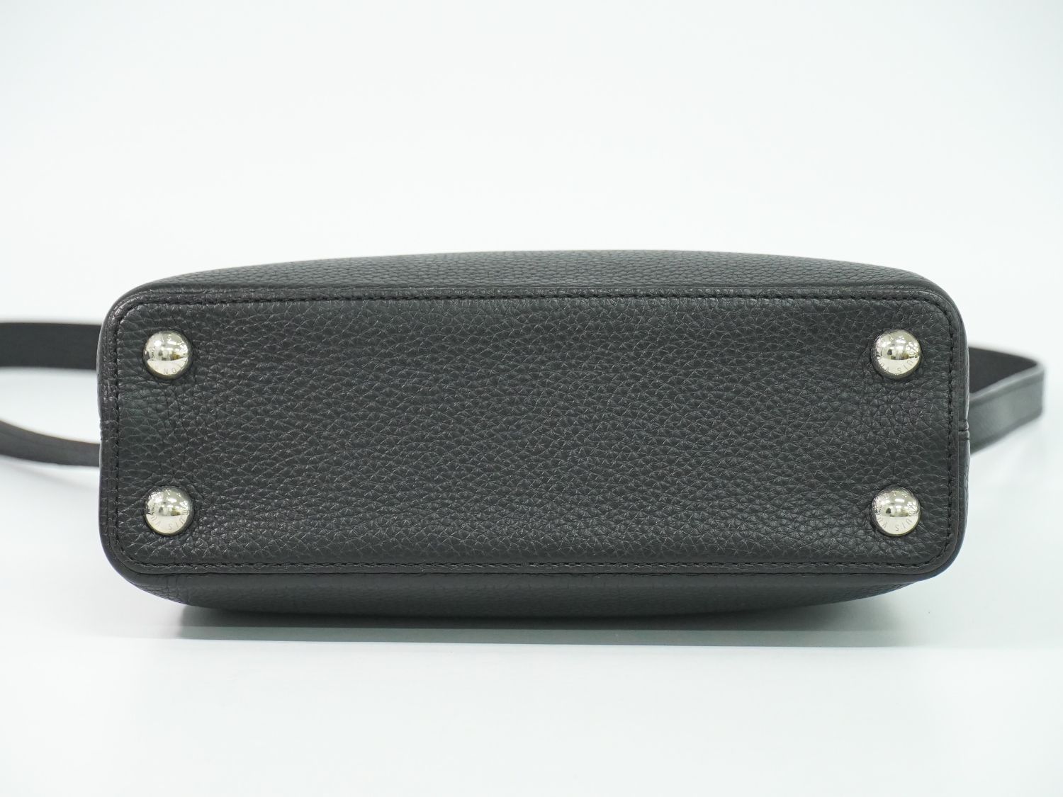 本物 ルイヴィトン LOUIS VUITTON LV カプシーヌ BB トリヨン レザー 