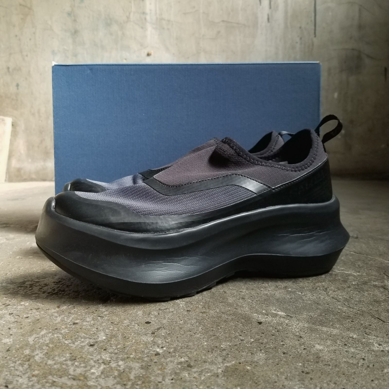 COMME des GARCONS 23aw × SALOMON SLIP ON PLATFORM 25 