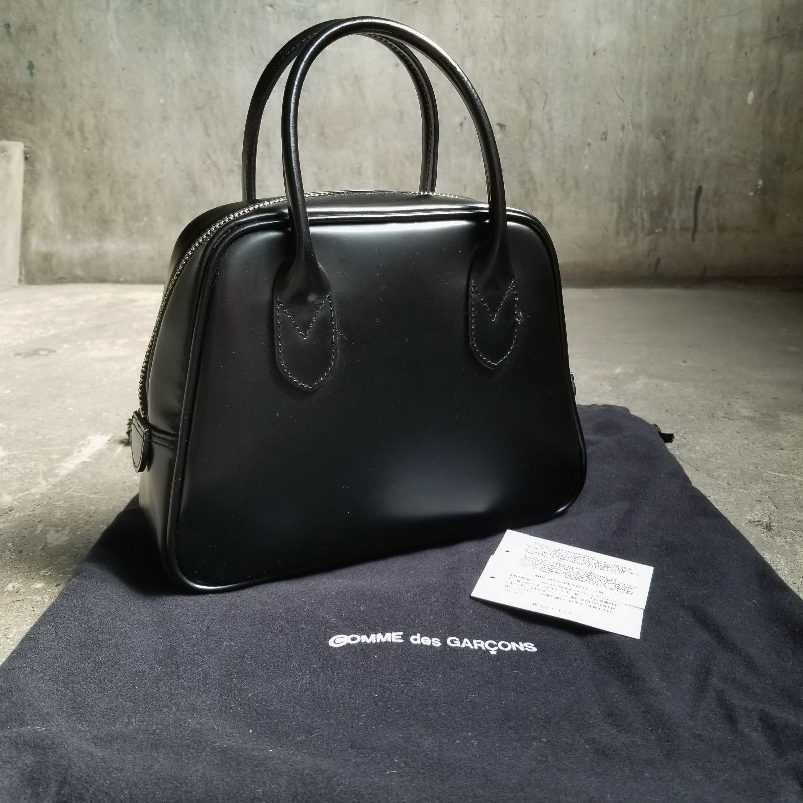『極美品』青山オリジナル ステアハイド 台形バッグ　下から2番目 COMME des GARCONS 青山オリジナル ステアハイド 台形バッグ 青山