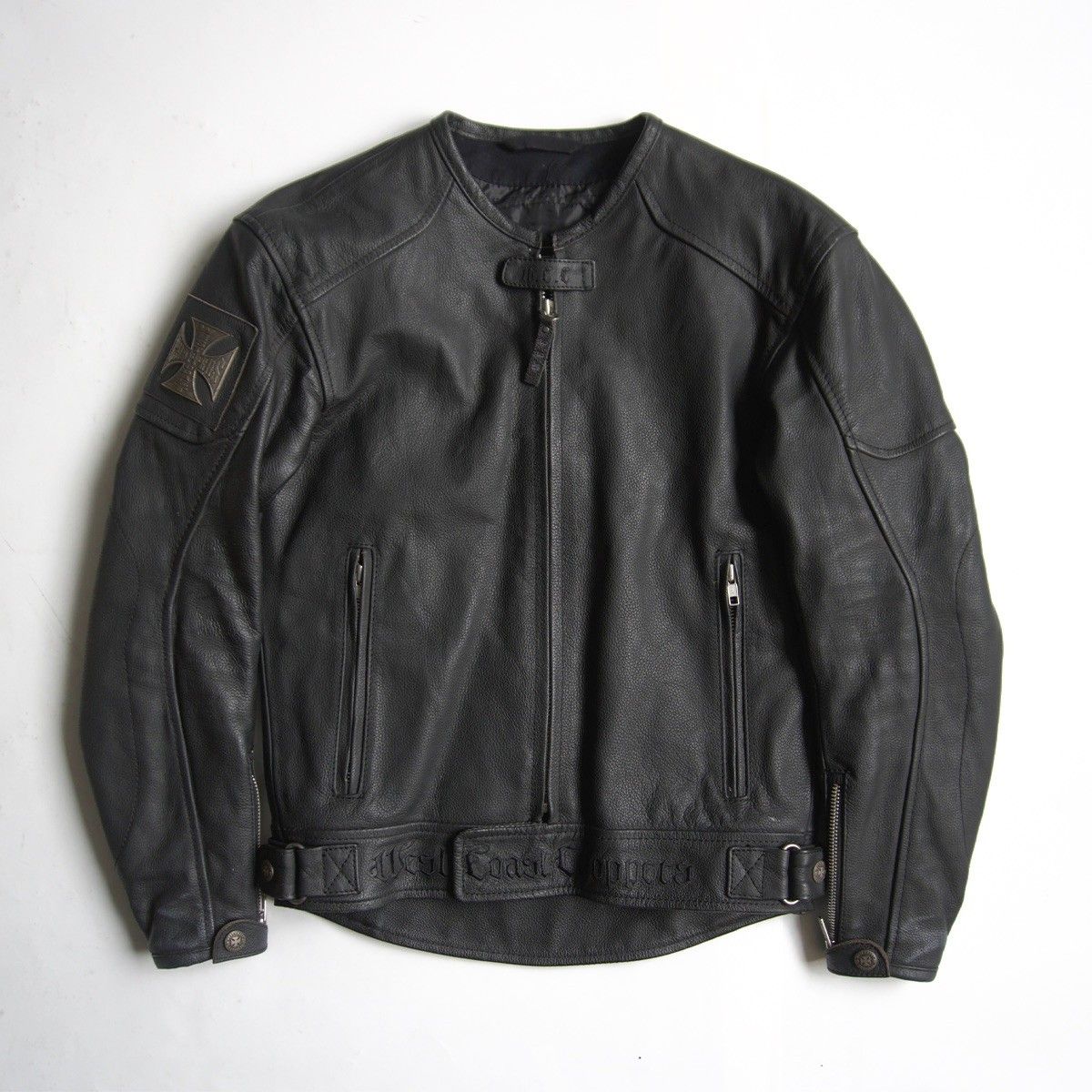 West Coast Choppers レザーライダースベスト WCC x 13 1/2 Dominator Leather Riding Vest - Black – West Coast