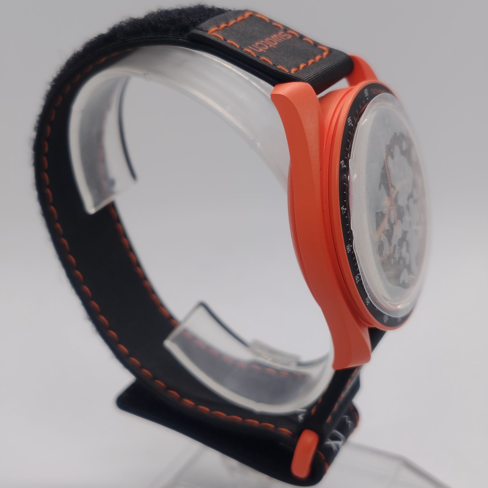 未使用品 オメガスウォッチOMEGA Swatch MISSION ON EARTH - LAVA 