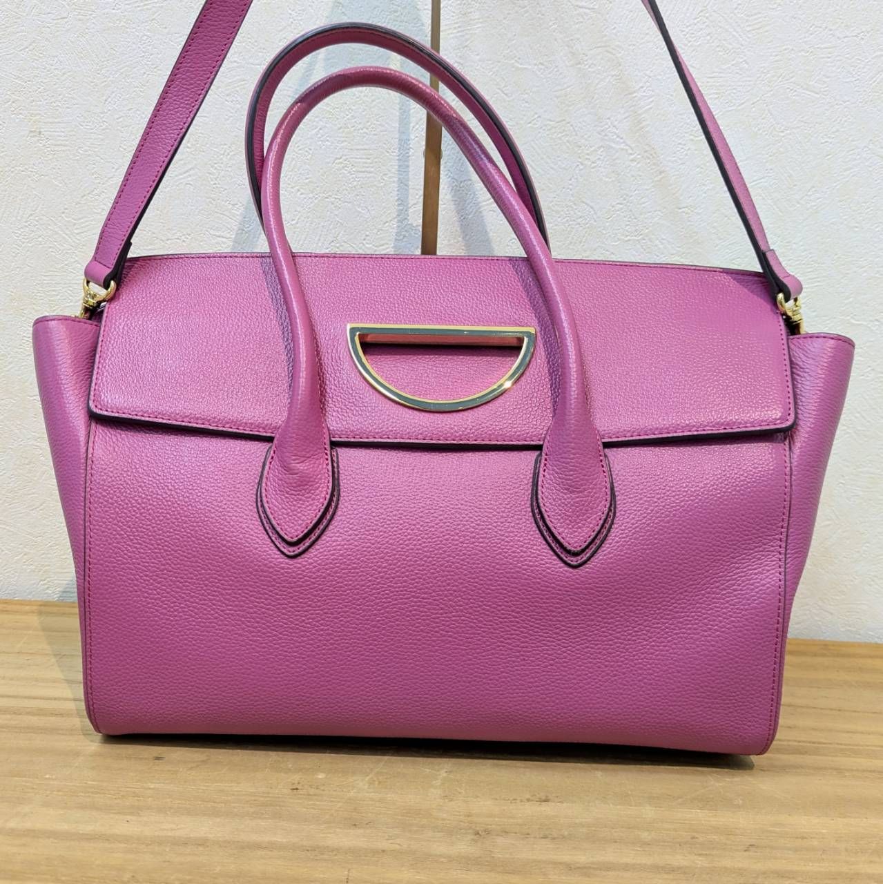 レディース 【美品】Samantha Thavasa ピンク ショルダーバッグ 