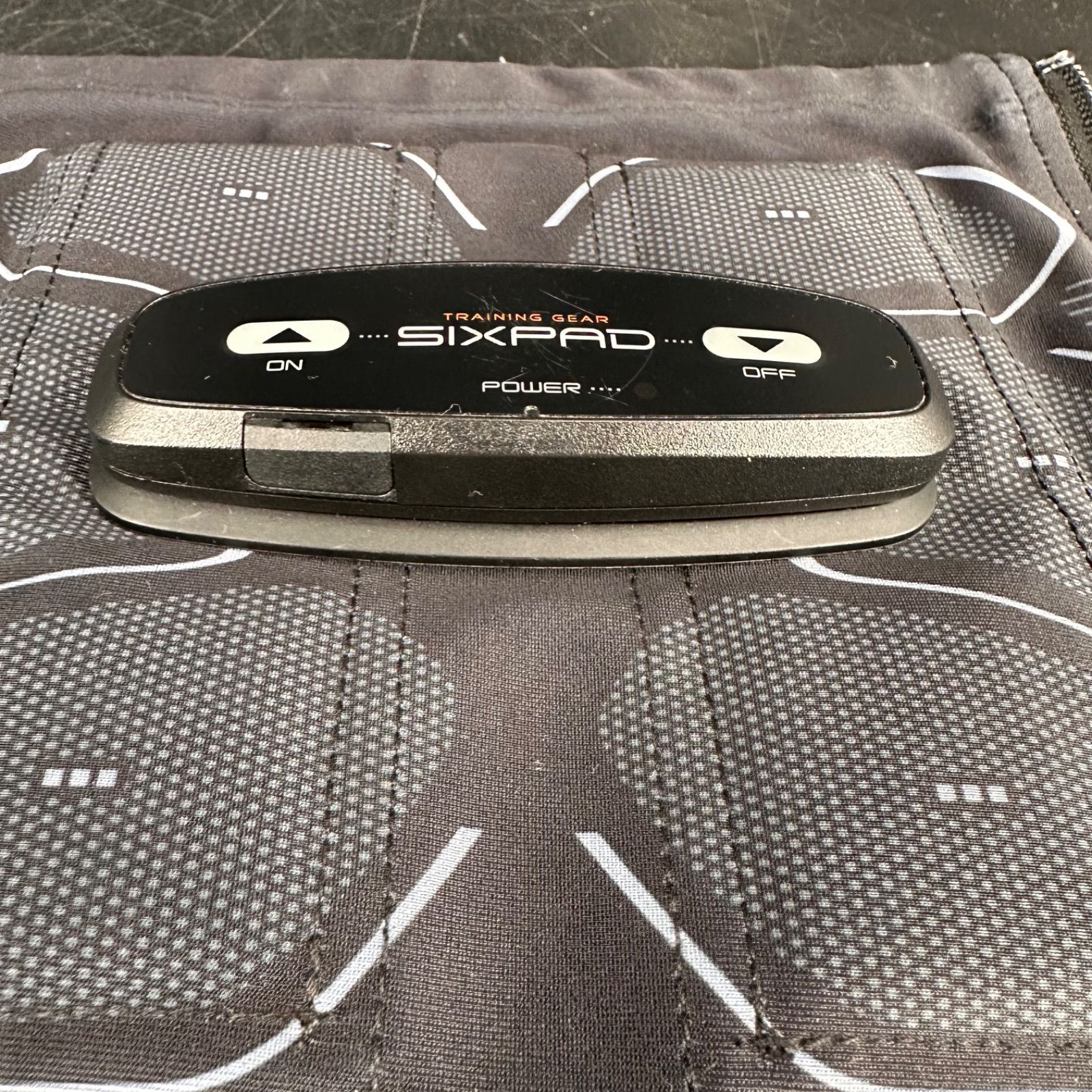 SIXPAD powersuit Lite Abs シックスパッド パワースーツ ライト