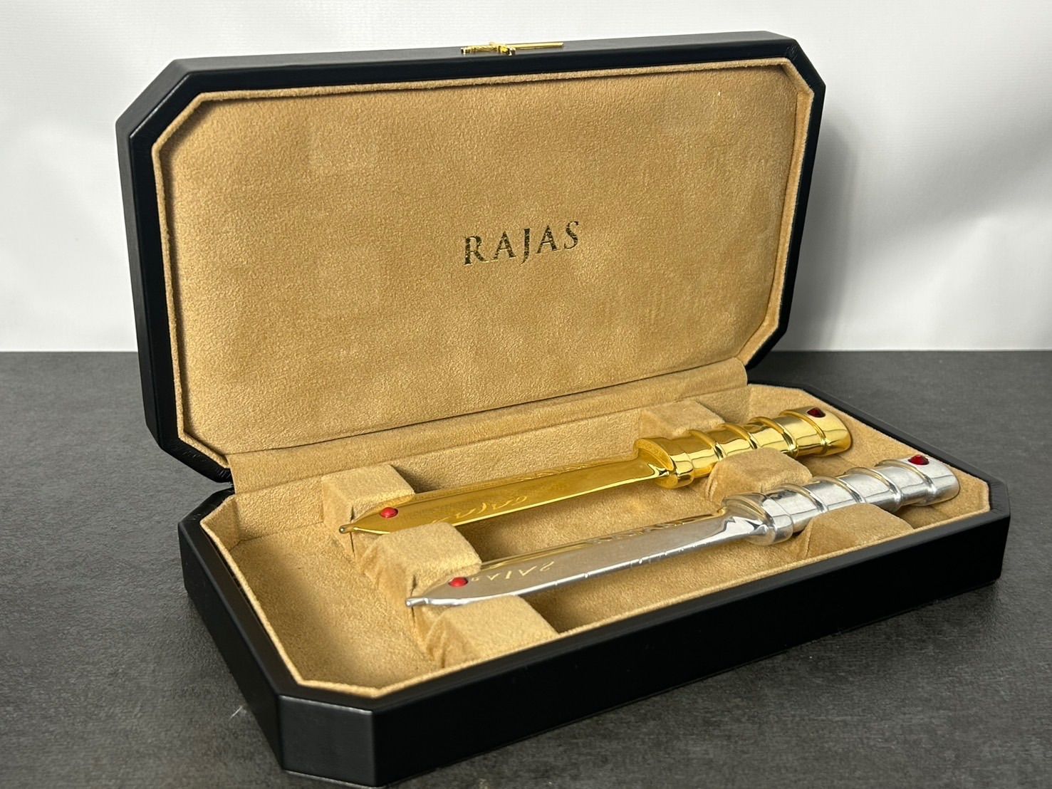 【埼玉発】ラジャス RAJAS 新リンパ療法 　 剣