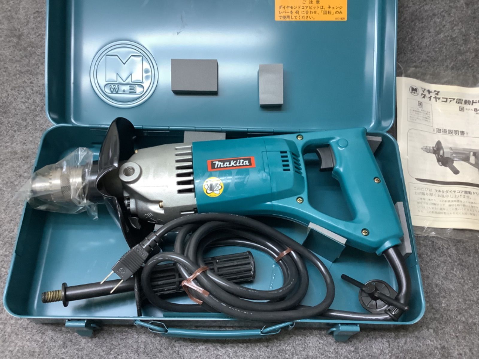 マキタ　Makita ダイヤコア震動ドリル 8406