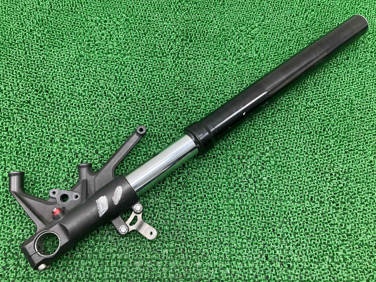 ZZ-R1400 フロントフォーク 右 K1090 カワサキ 純正 中古 ZX1400A ZXT40A NinjaZX-14 jY バイク ZZ-R1400 フロントフォーク 右 K1090 カワサキ 純正 ZX1400A