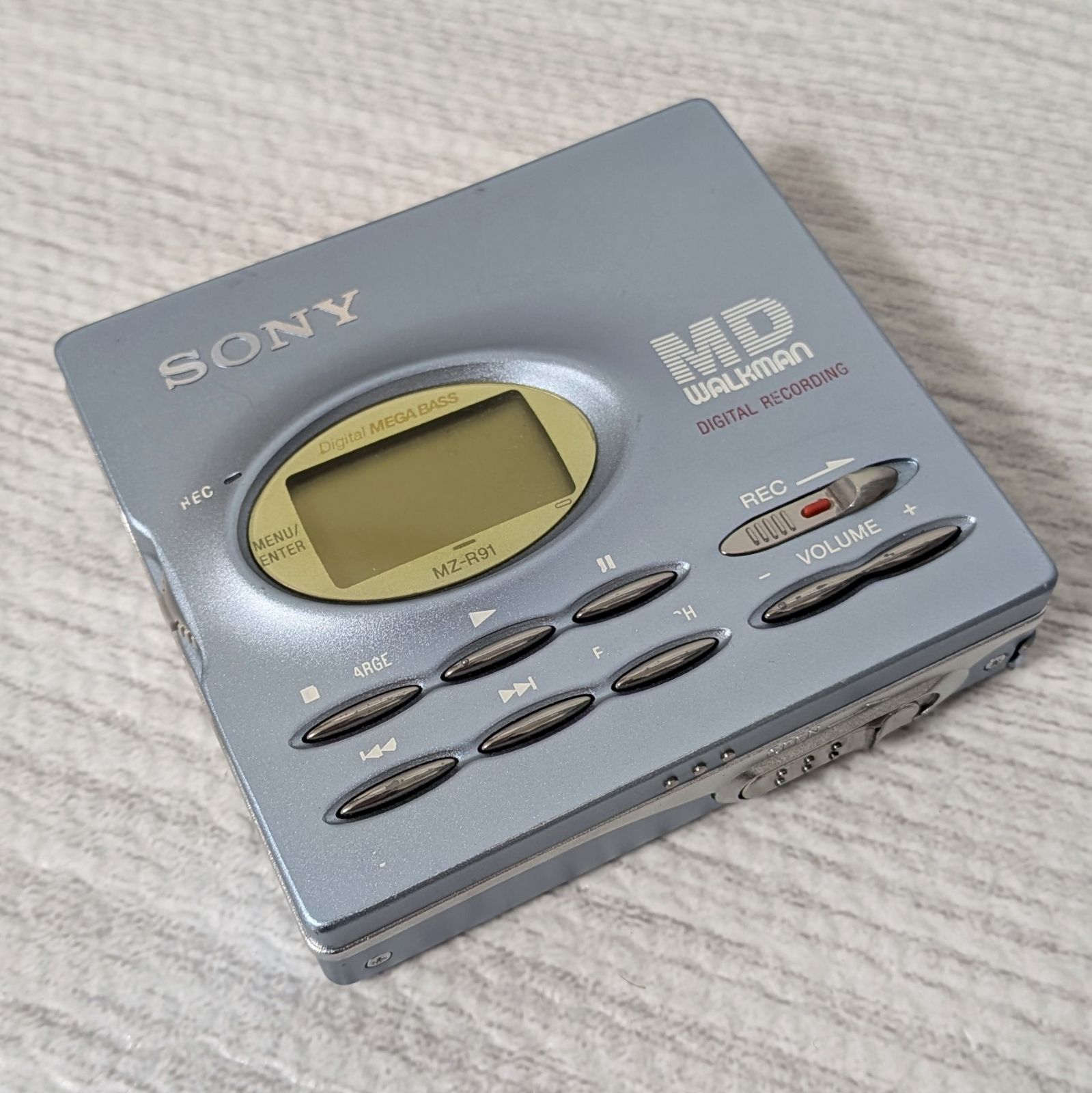 【動作確認済】SONY MZ-R91 MDプレーヤー 再生録音動作確認済極上美品 SONY MDウォークマン MZ-R91 ホワイト