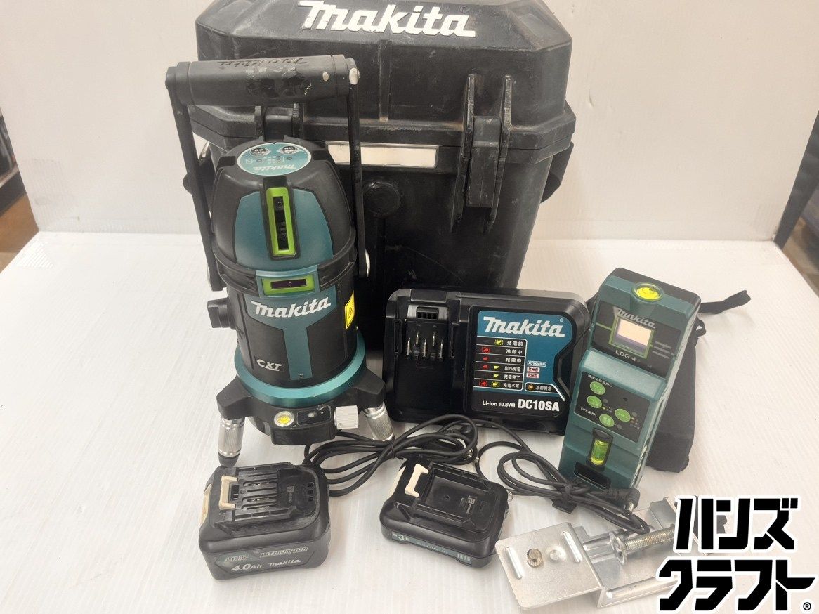 ★マキタ makita 充電式墨出し器 SK506GD 自動追尾 グリーンレーザー 受光器 10.8V4.0Ah×1 単3電池ホルダ 充電器付き フルライン 中古品