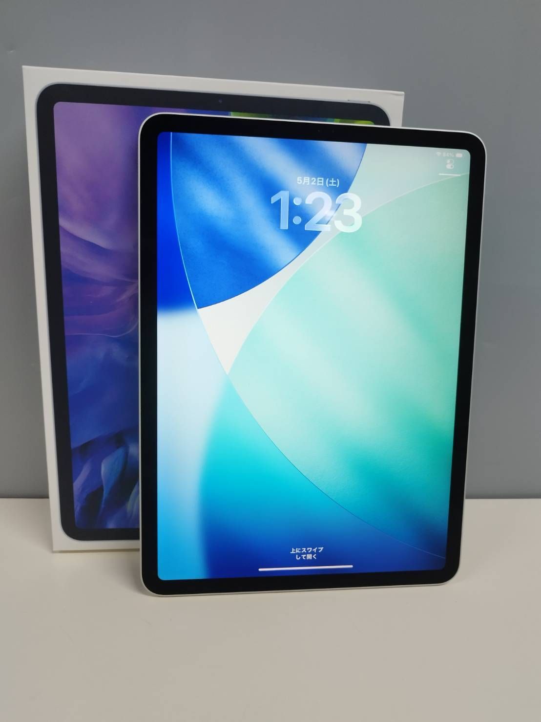 iPad Pro 第二世代 11インチ Wi-Fi 128GB バッテリー92% iPad Pro