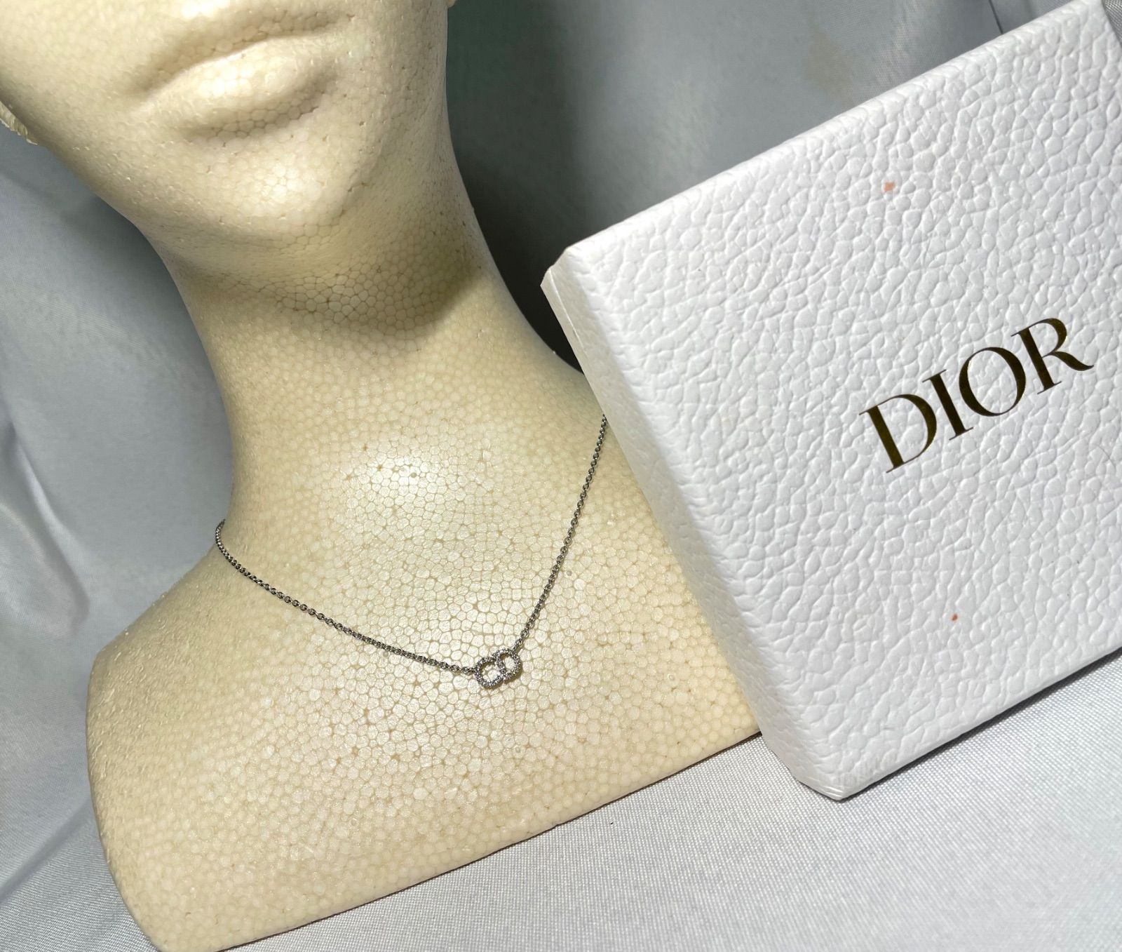 美品 近年モデル DIOR ディオール CD ロゴ ラインストーン装飾 
