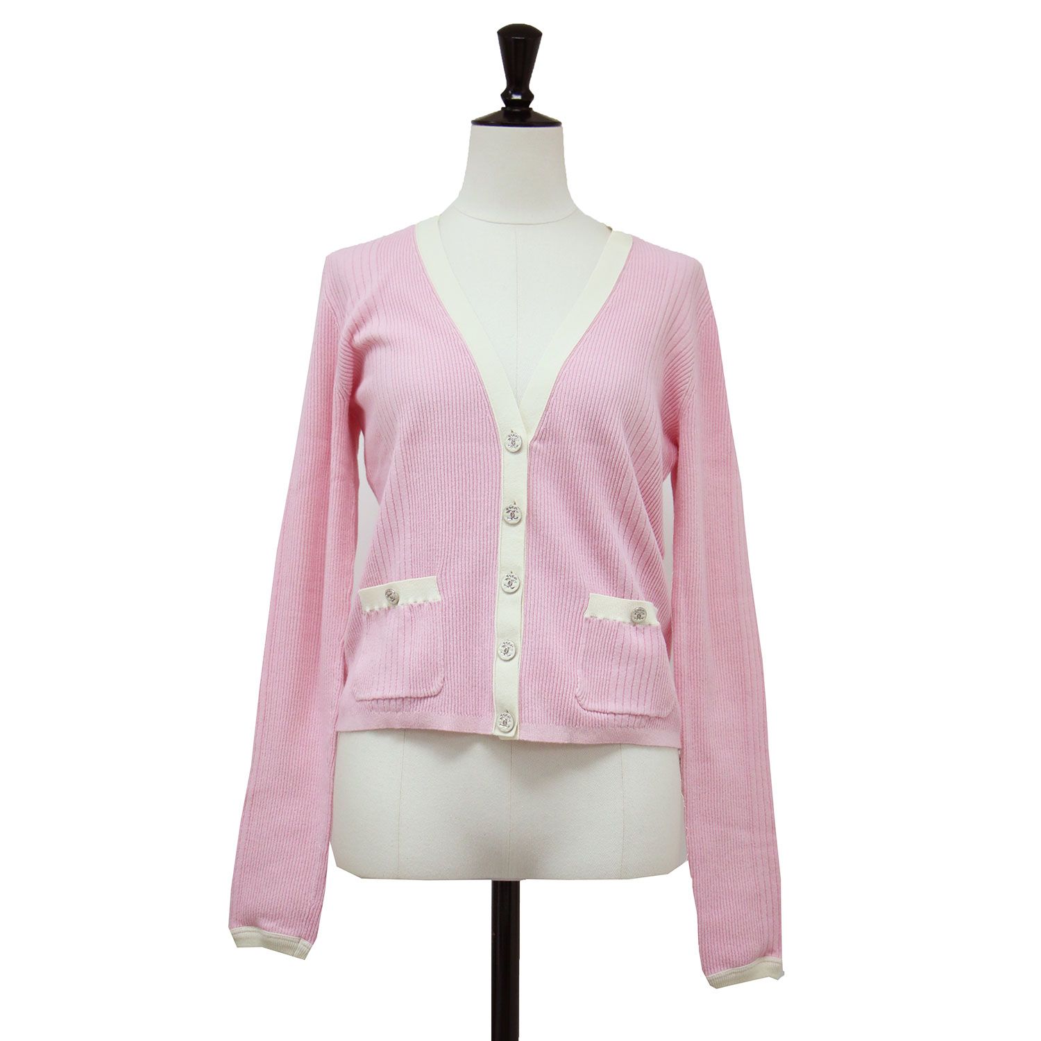 CHANEL アイボリー　レディース　カーディガン Cardigan - Cotton, white — Fashion | CHANEL