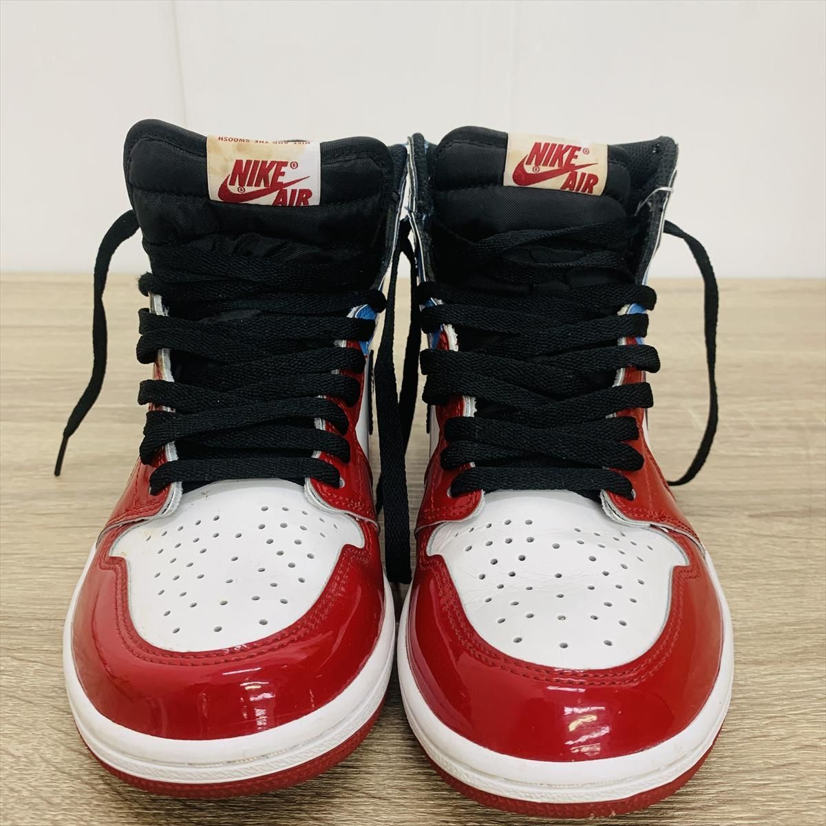 NIKE AIR JORDAN 1 RETRO HIGH OG 