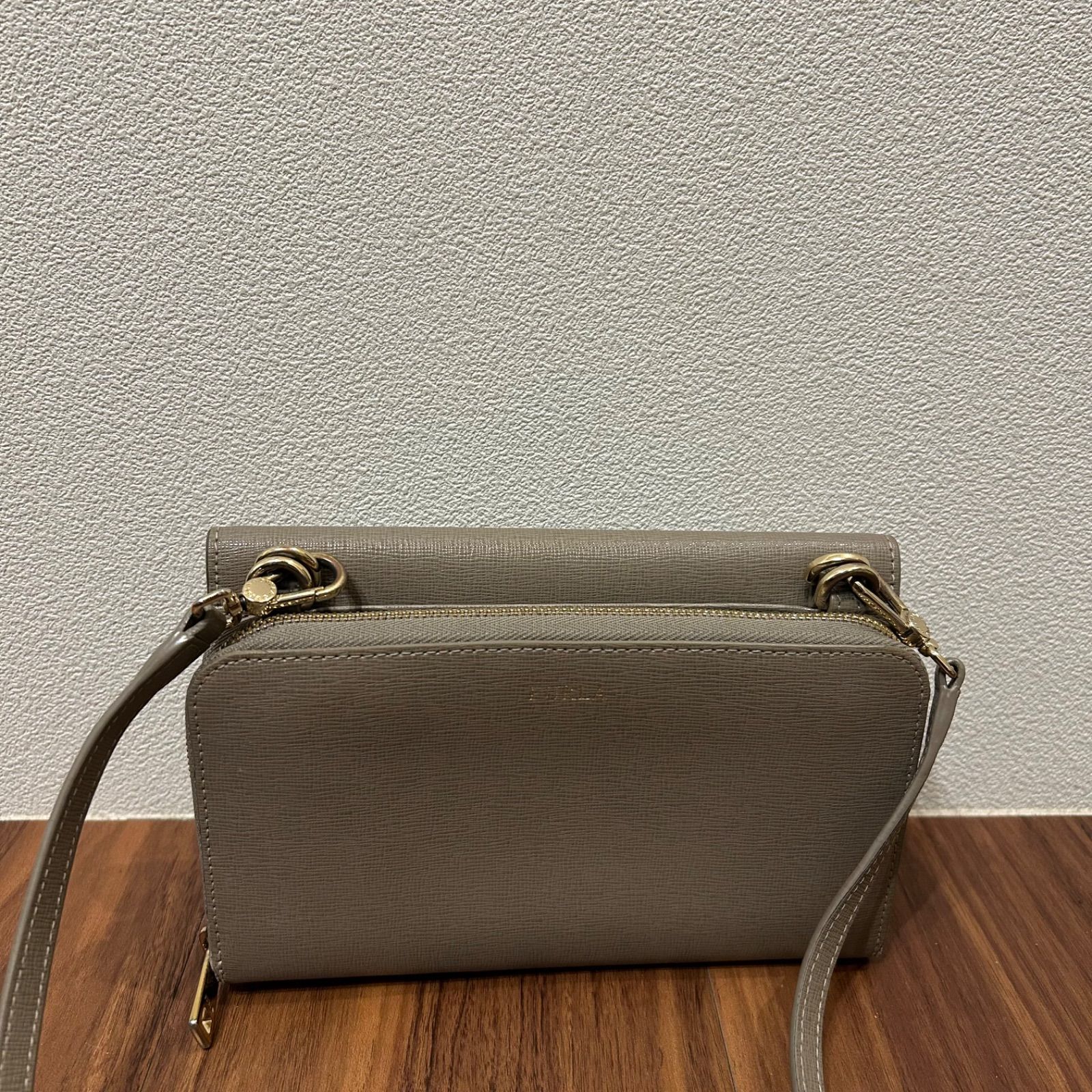 FURLA フルラ レディース お財布ショルダーバッグ お財布ポシェット 