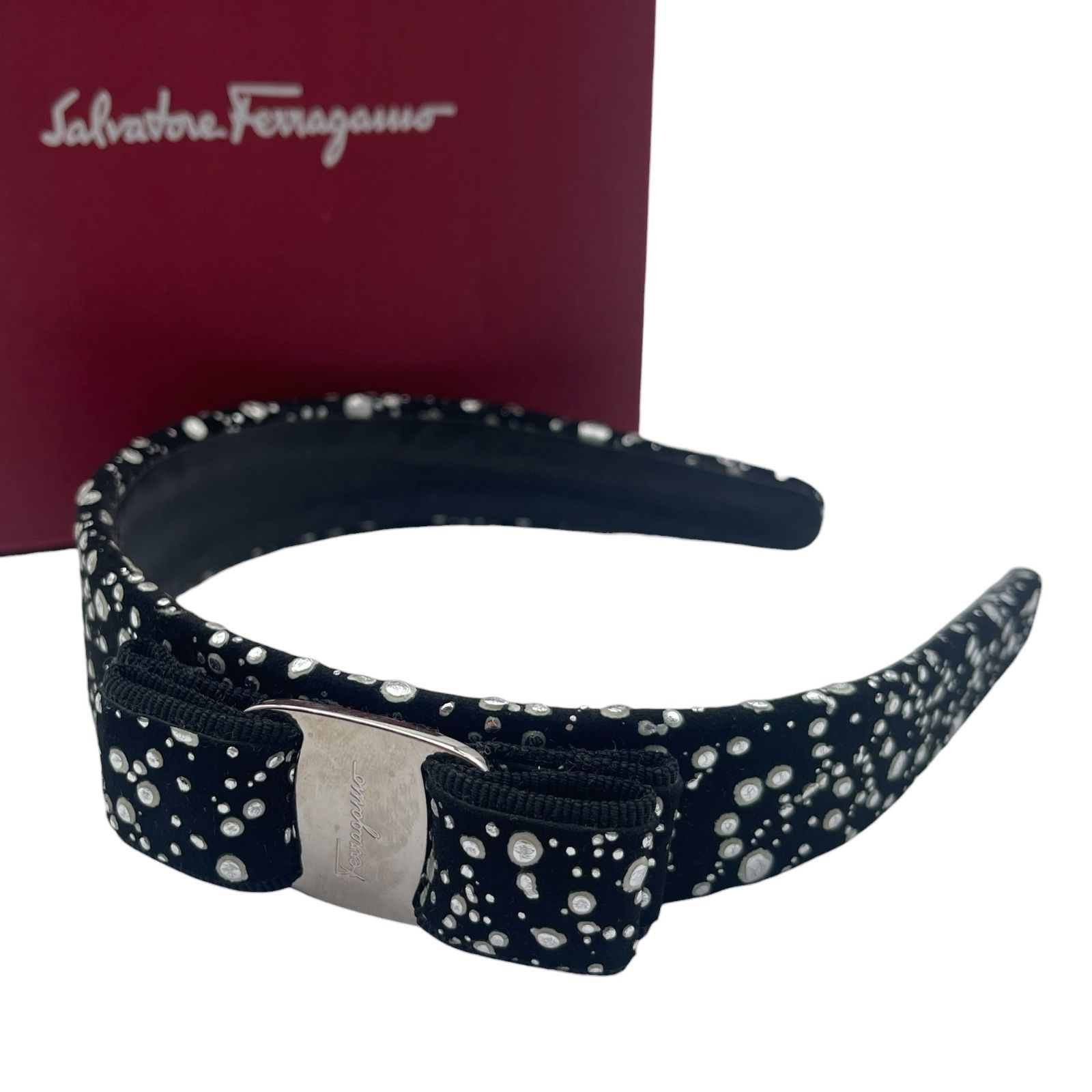 美品 Salvatore Ferragamo サルヴァトーレフェラガモ カチューシャ