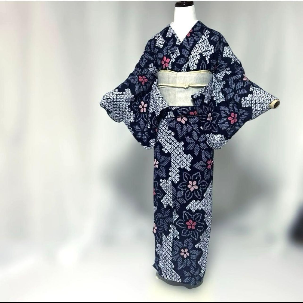 未着用　有松鳴海絞り　フルセット　夏シャレ帯　裄68 ご成約実績 未着用 有松鳴海絞り フルセット 夏シャレ帯 裄68 - メルカリ