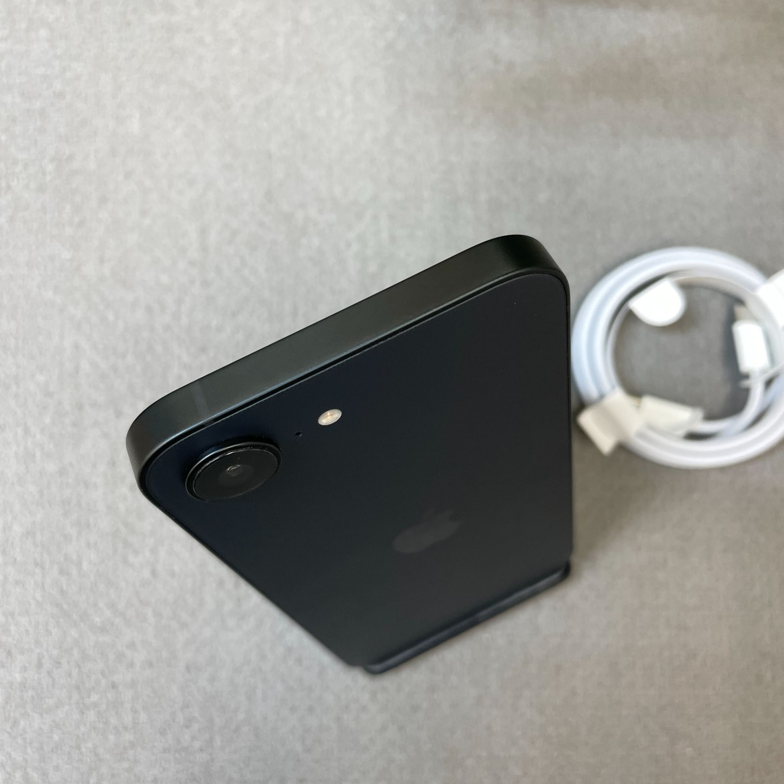 iPhone 16e 128GB ブラック SIMフリー Apple版 99% - ISHOP JAPAN