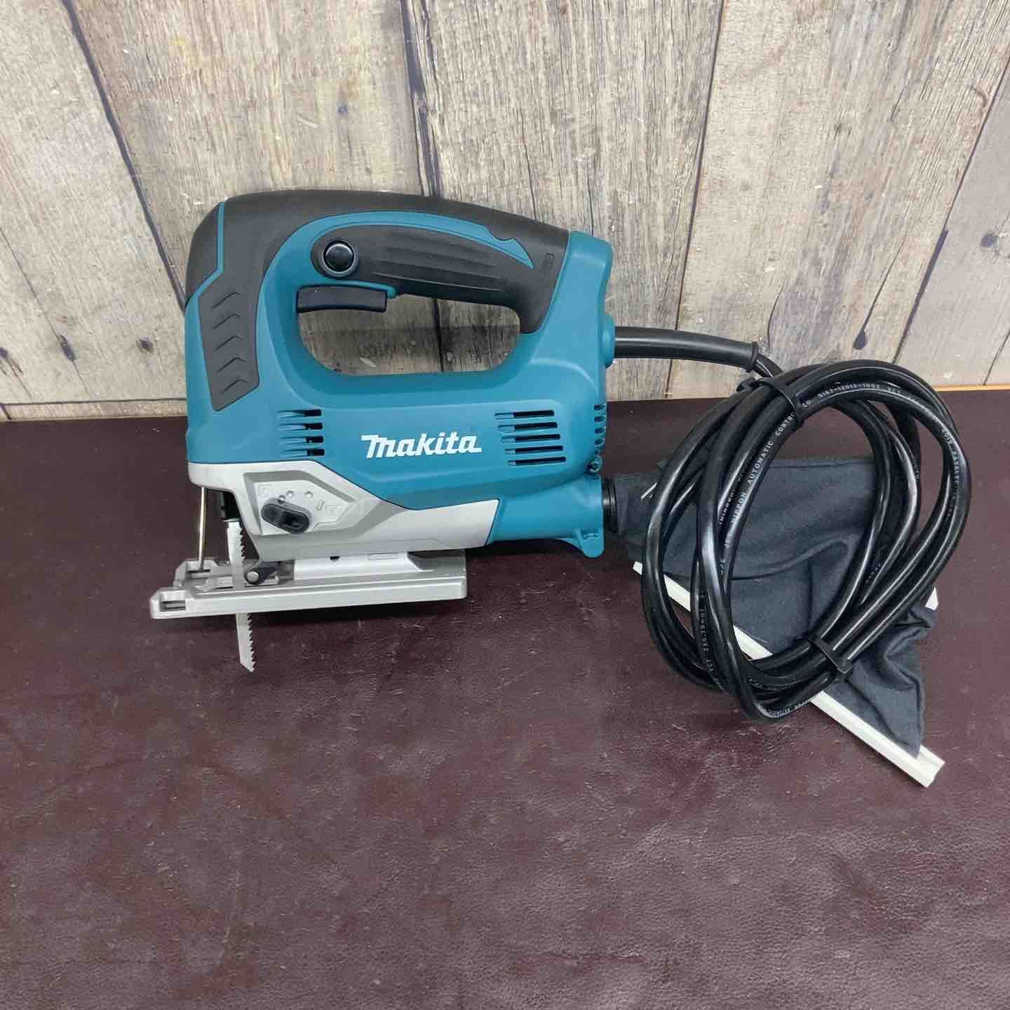 【中古品】 マキタ(makita) ジグソー JV0600K 【東大和店】