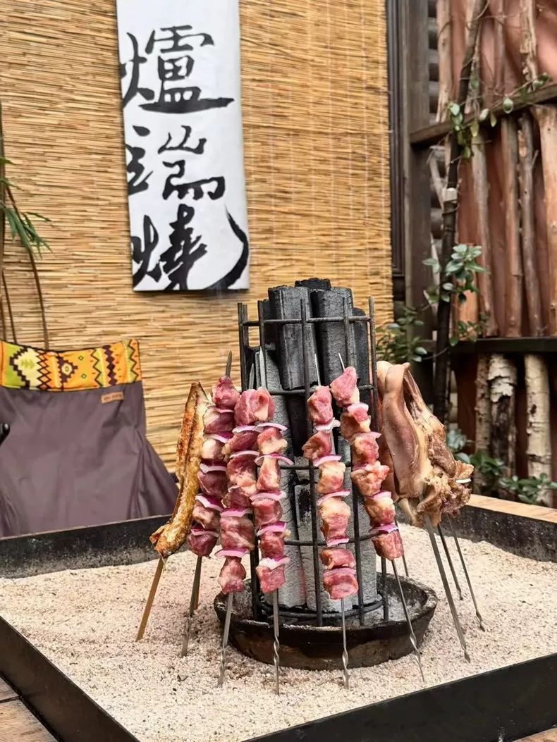 原始焼きスタンド 炉端焼き 五徳 魚焼き 枠 囲炉裏 火鉢直径12cm