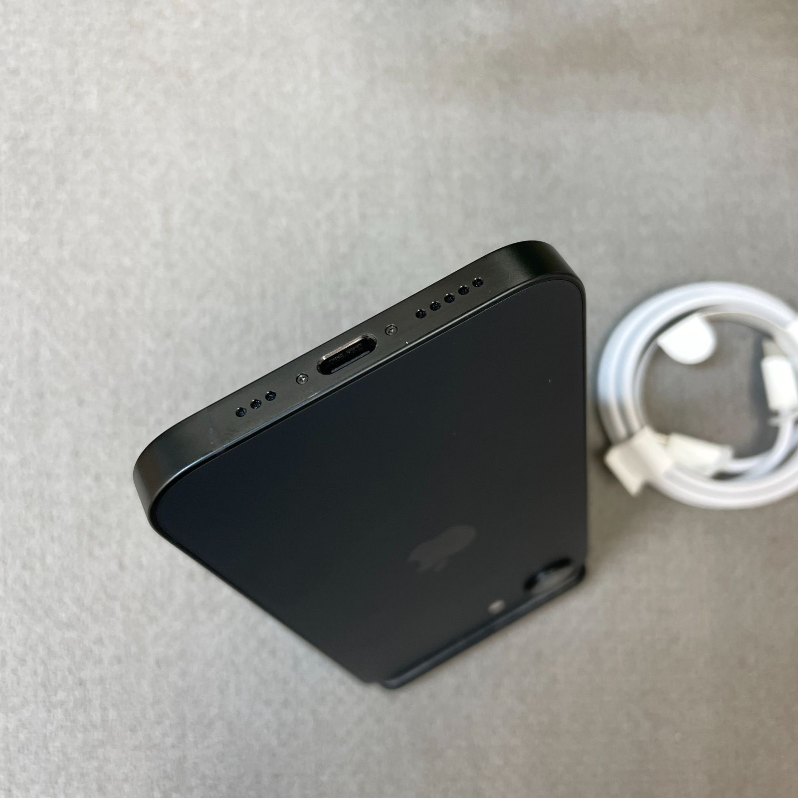 iPhone16e 128GB ブラック SIMフリー バッテリー98% ムスビー｜美品 バッテリー状態良好(100%) iPhone16e 128GB ブラック A