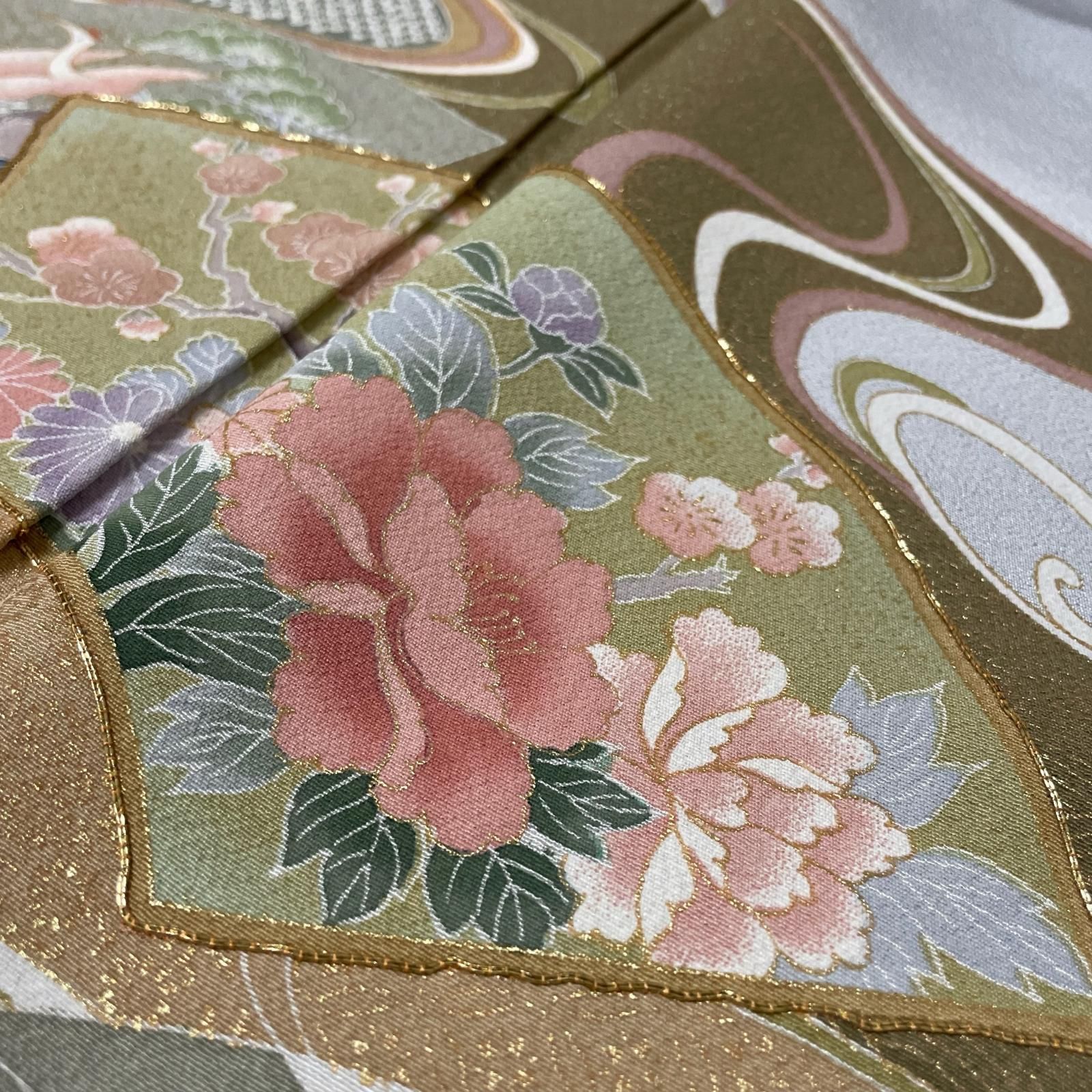 付下げ 流水 扇に花模様 金彩 金駒刺繍 着物 正絹 X-1178 - メルカリ