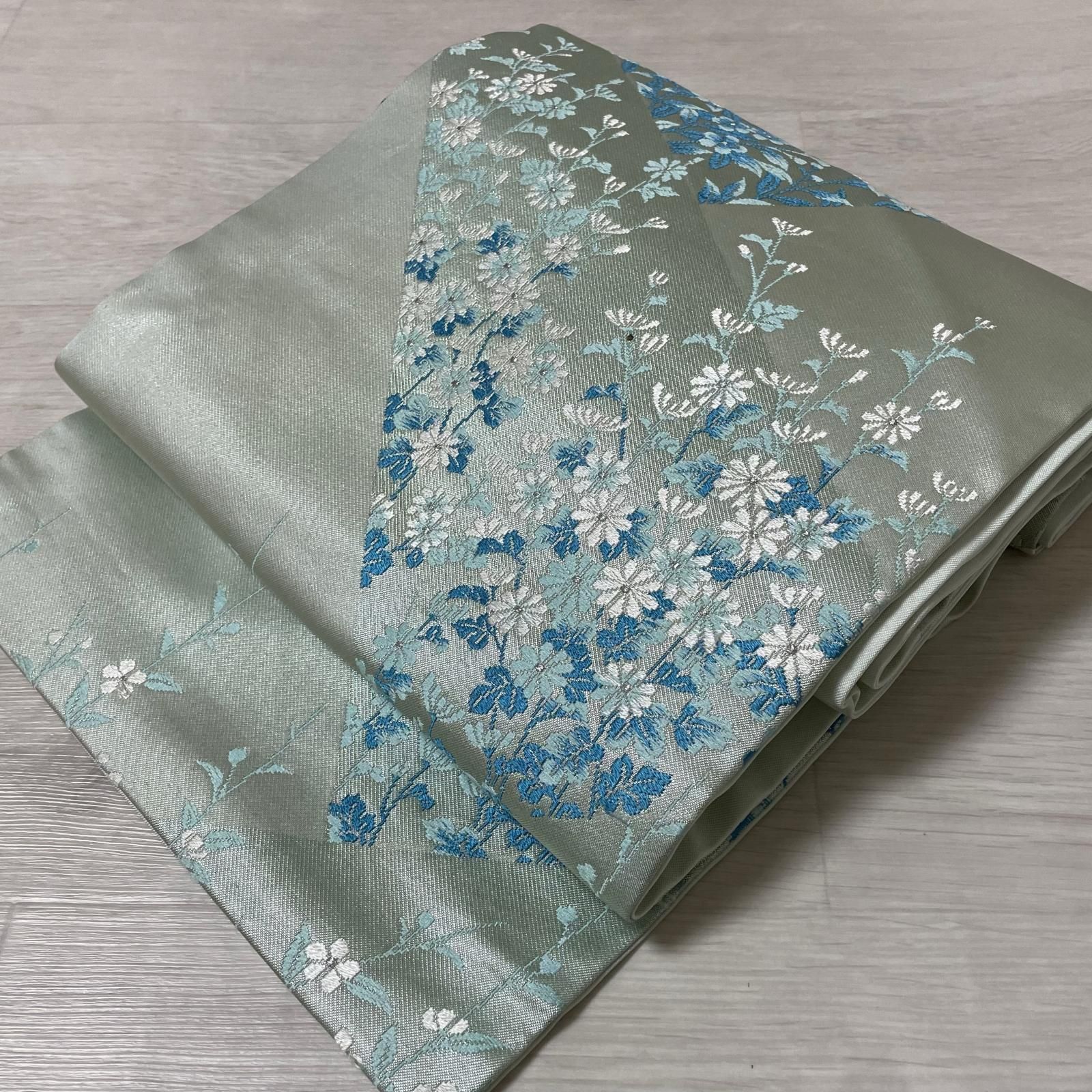 九寸名古屋帯（枝小花文）正絹美品 名古屋帯 美しい小花 素敵な色味 九寸 正絹 着物 X-1235 - メルカリ