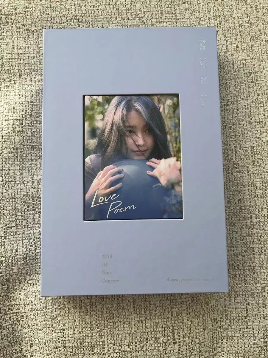 CD IU Love Poem DVD
