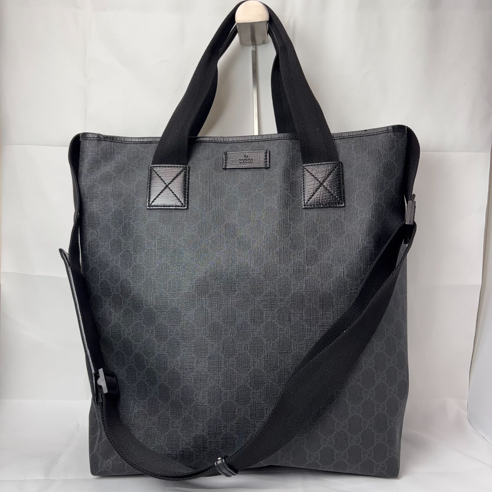 GUCCI GGスプリーム 162163 2WAYトートバッグ グレー 斜め掛け GUCCI GGスプリーム 162163 2WAYトートバッグ グレー PVC 大容量