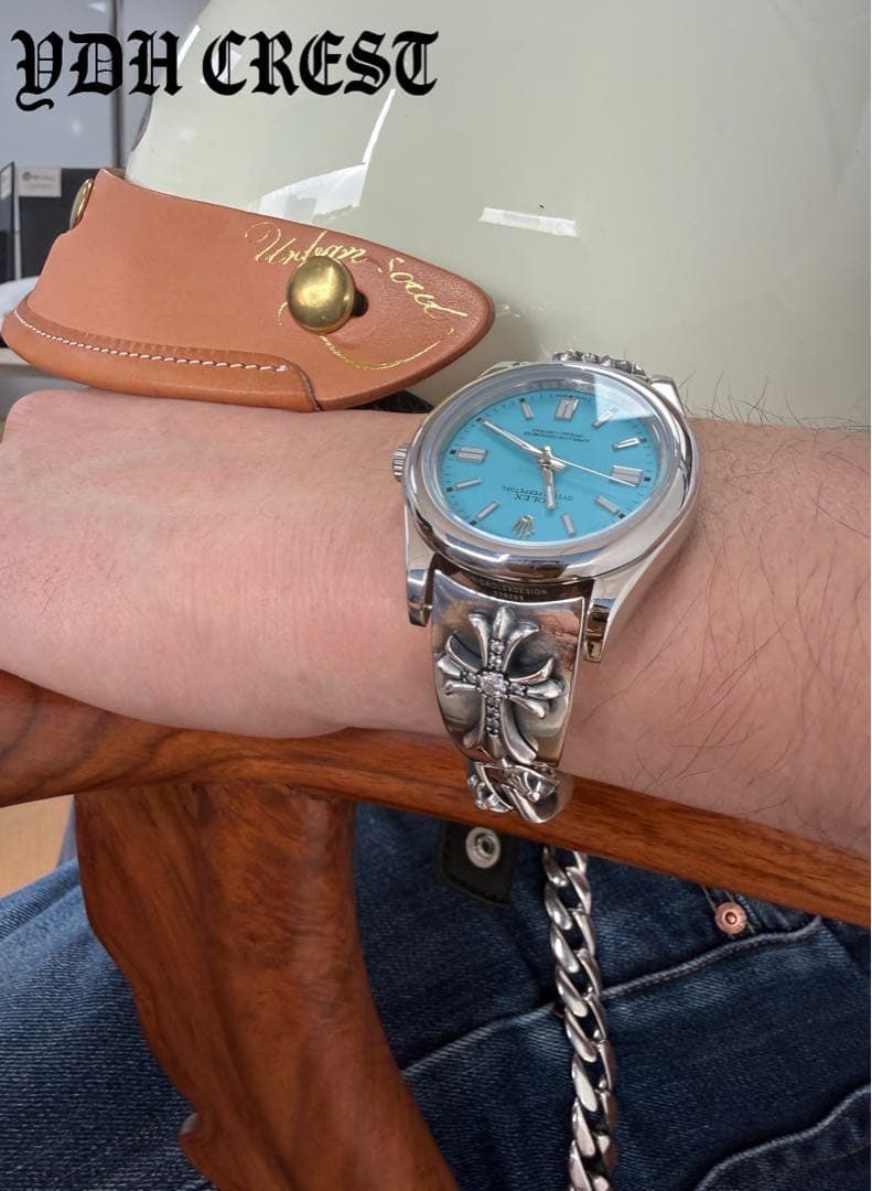 ⭐️TKUR3+4　WATCH　シルバークリアー装飾石付　18cm　刻印有り