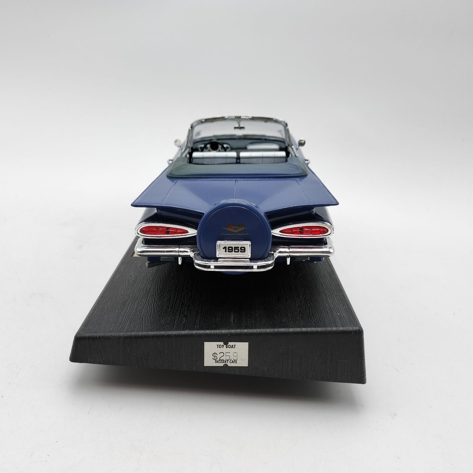 ロードレジェンド】1/18 1959 シボレー インパラ コンバーチブル