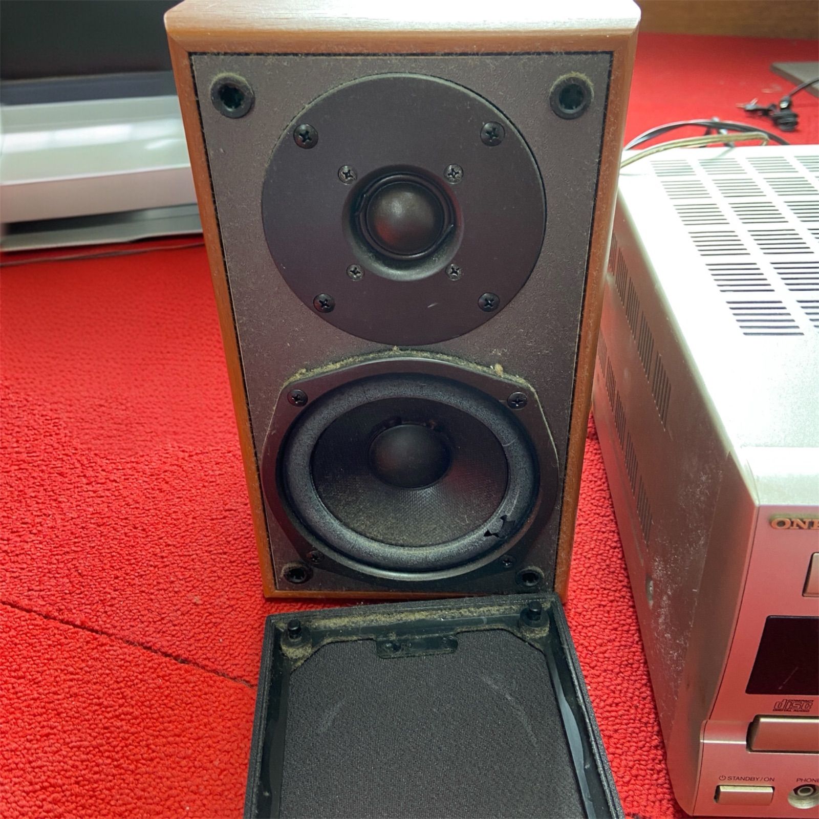 ジャンク ONKYO オンキヨー CD/MDチューナーアンプ FR-V3 スピーカー