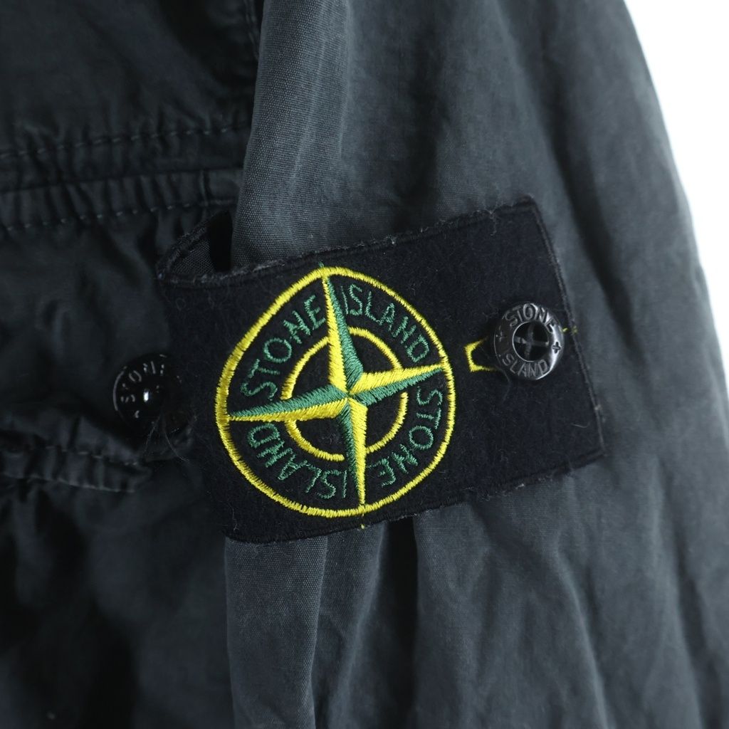 STONE ISLAND (ストーンアイランド) ロゴワッペン ジップアップ