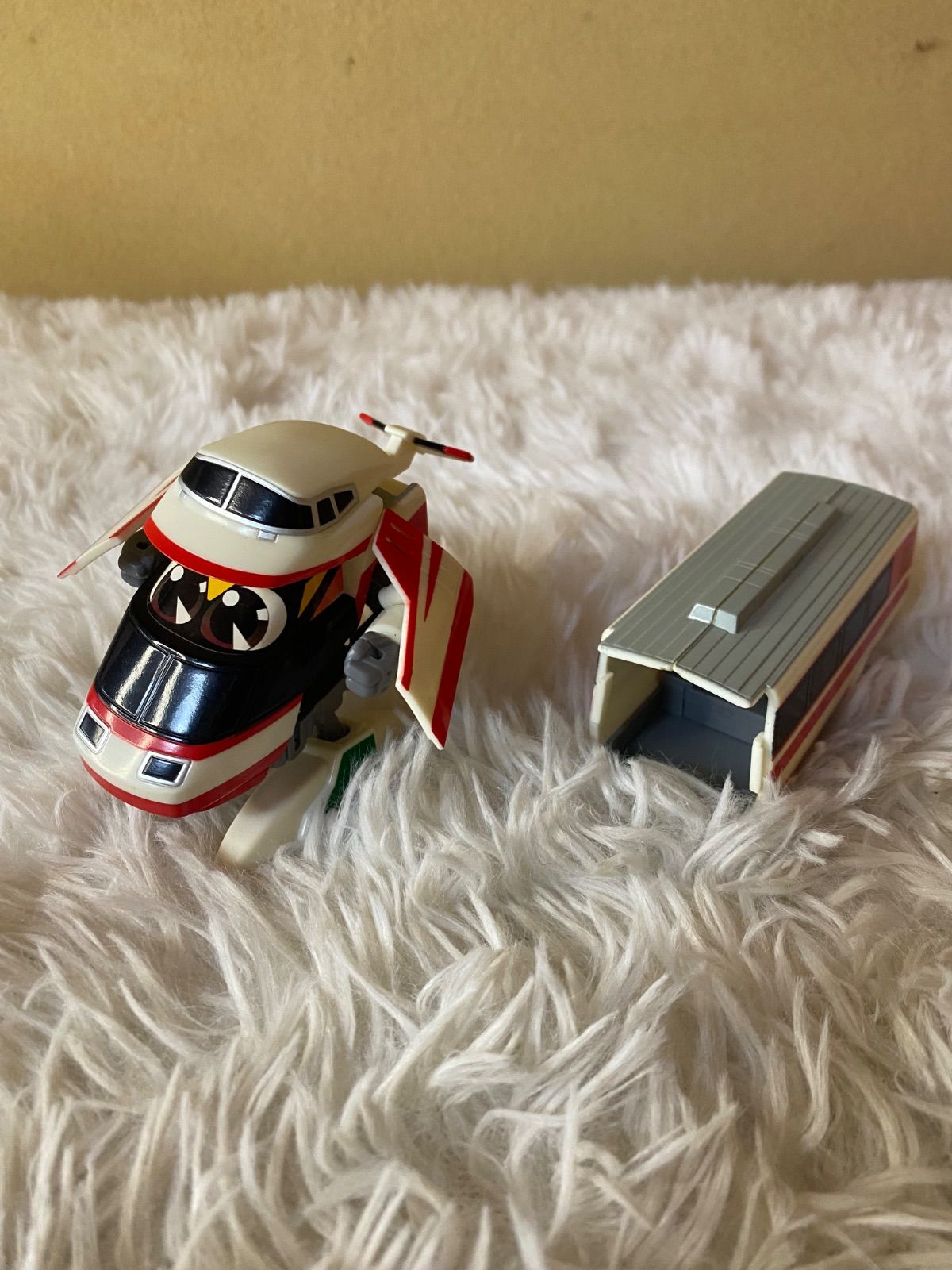 【中古】超特急 ヒカリアン 小田急ロマンスカー JHR