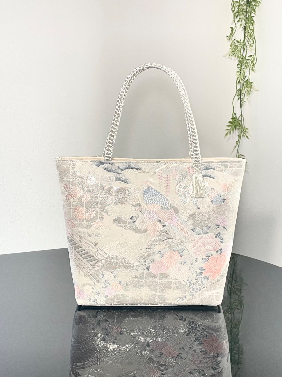 帯リメイクバッグ　プラチナ箔　花鳥風景紋様　トートバッグ 和装バッグ