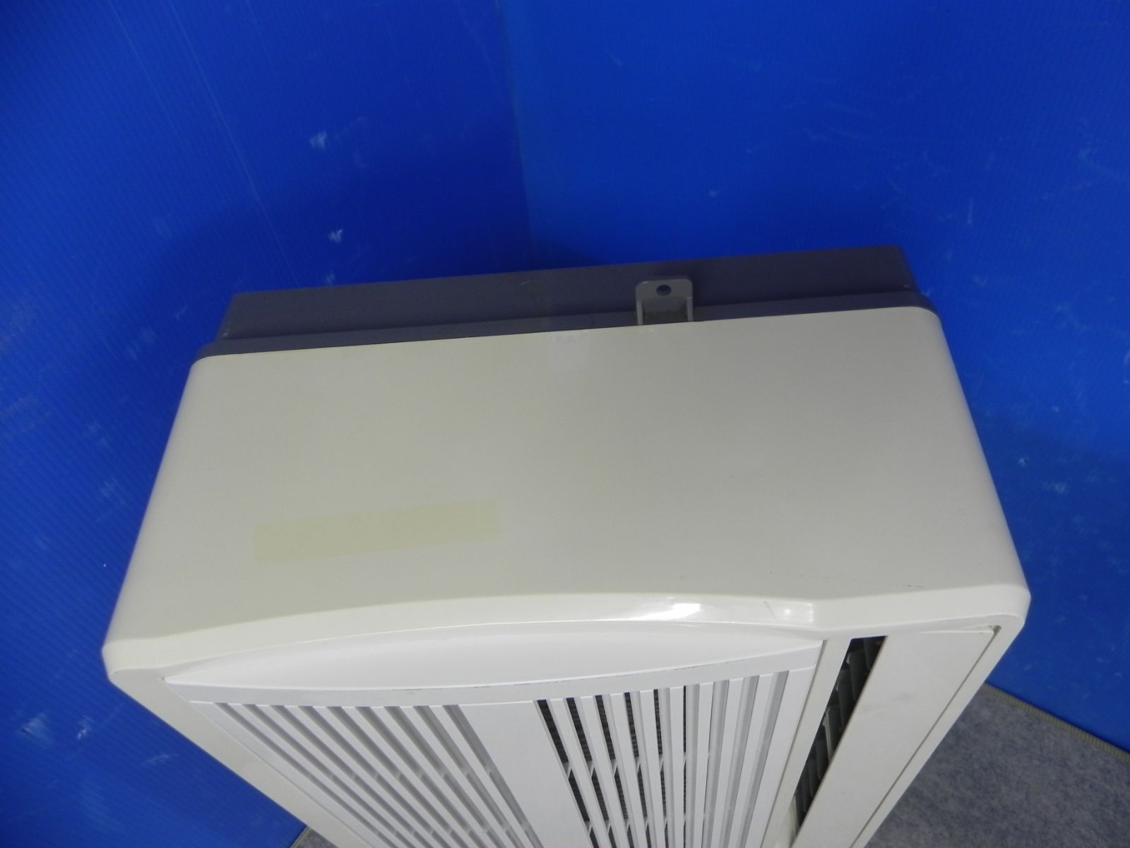 S715☆KOIZUMI 窓用エアコン KAW-1972 窓枠付 動作品 送料無料 保証付 